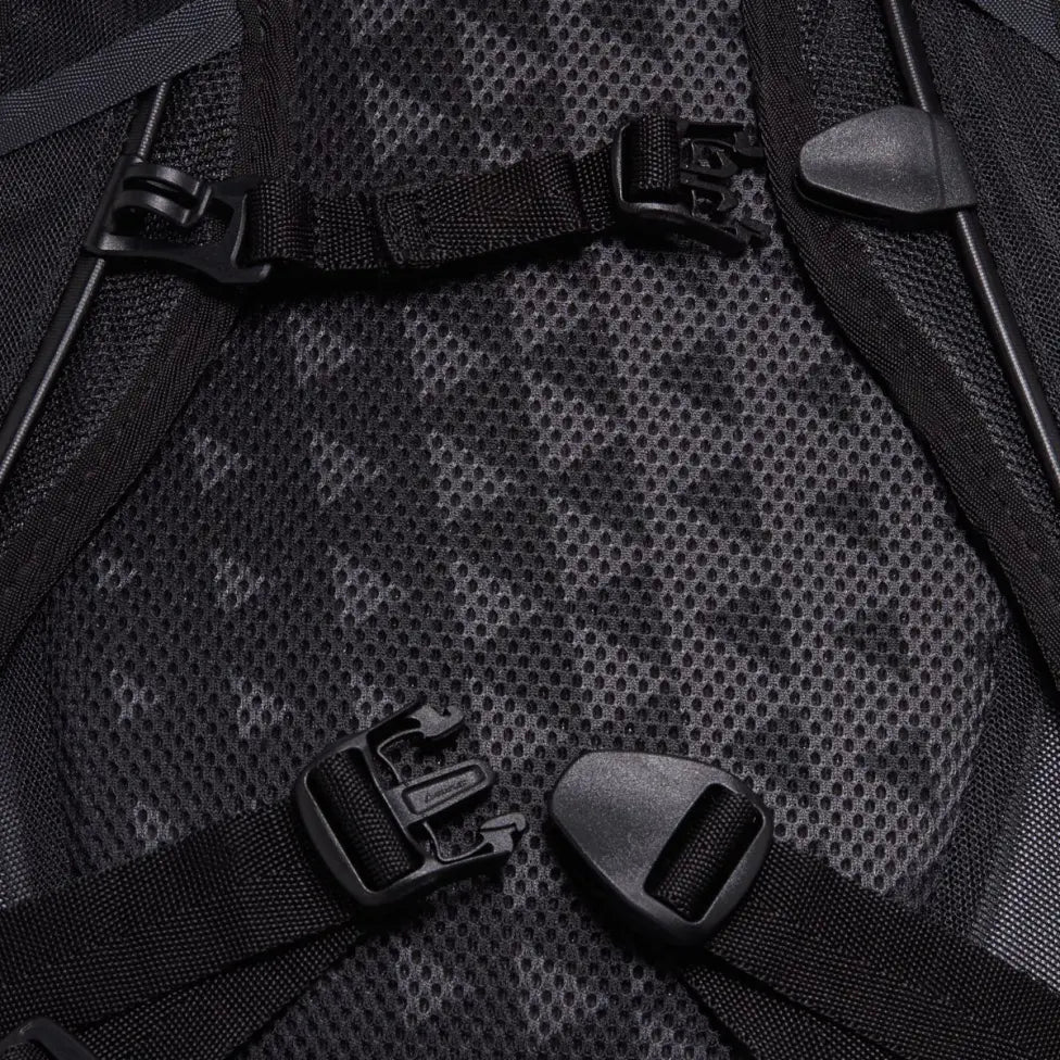 NIKE COMMUTER BACKPACK 15L