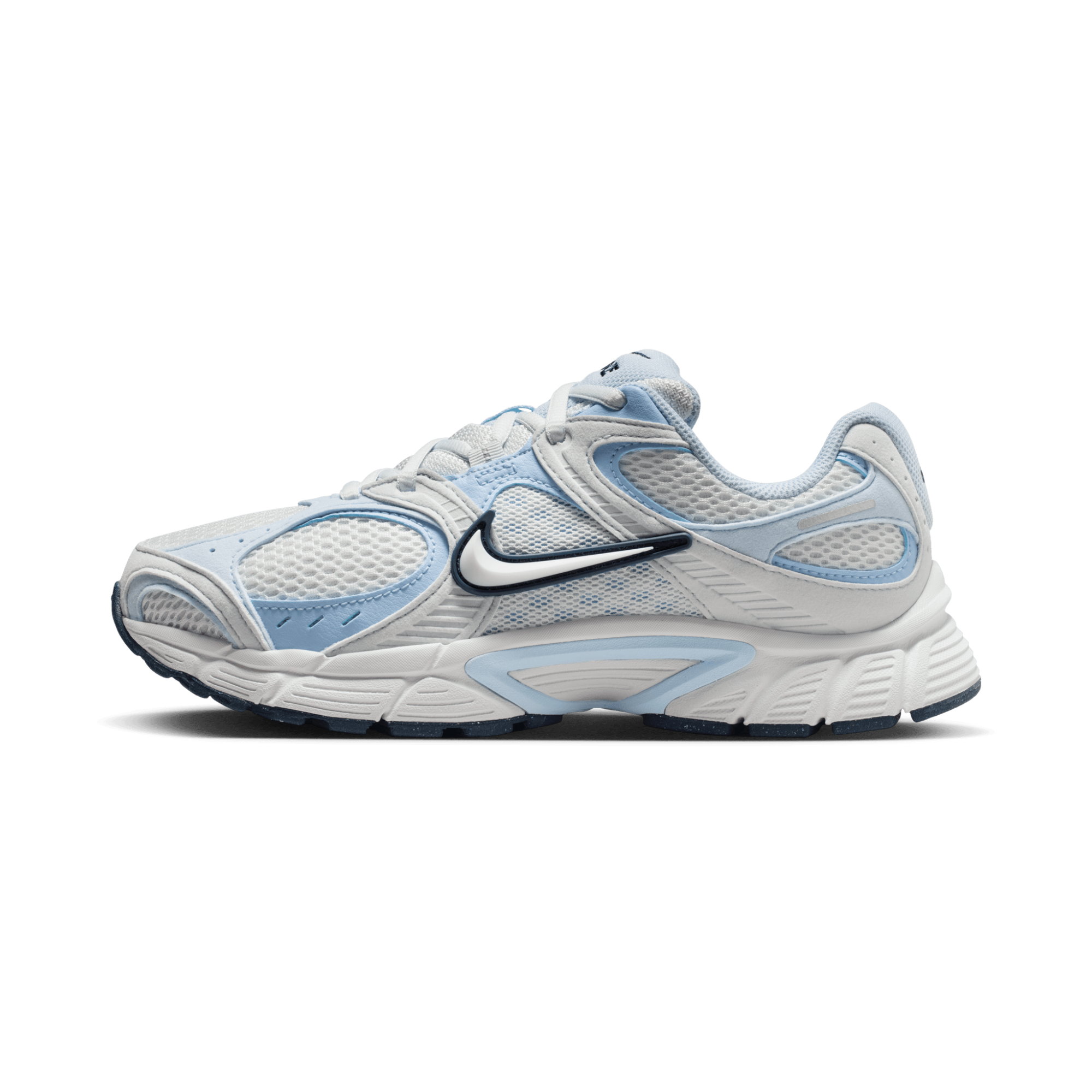Nike V5 RNR Women's Shoes with Reflective Accents