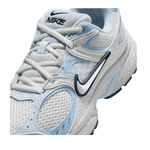 Nike V5 RNR Women's Shoes with Reflective Accents