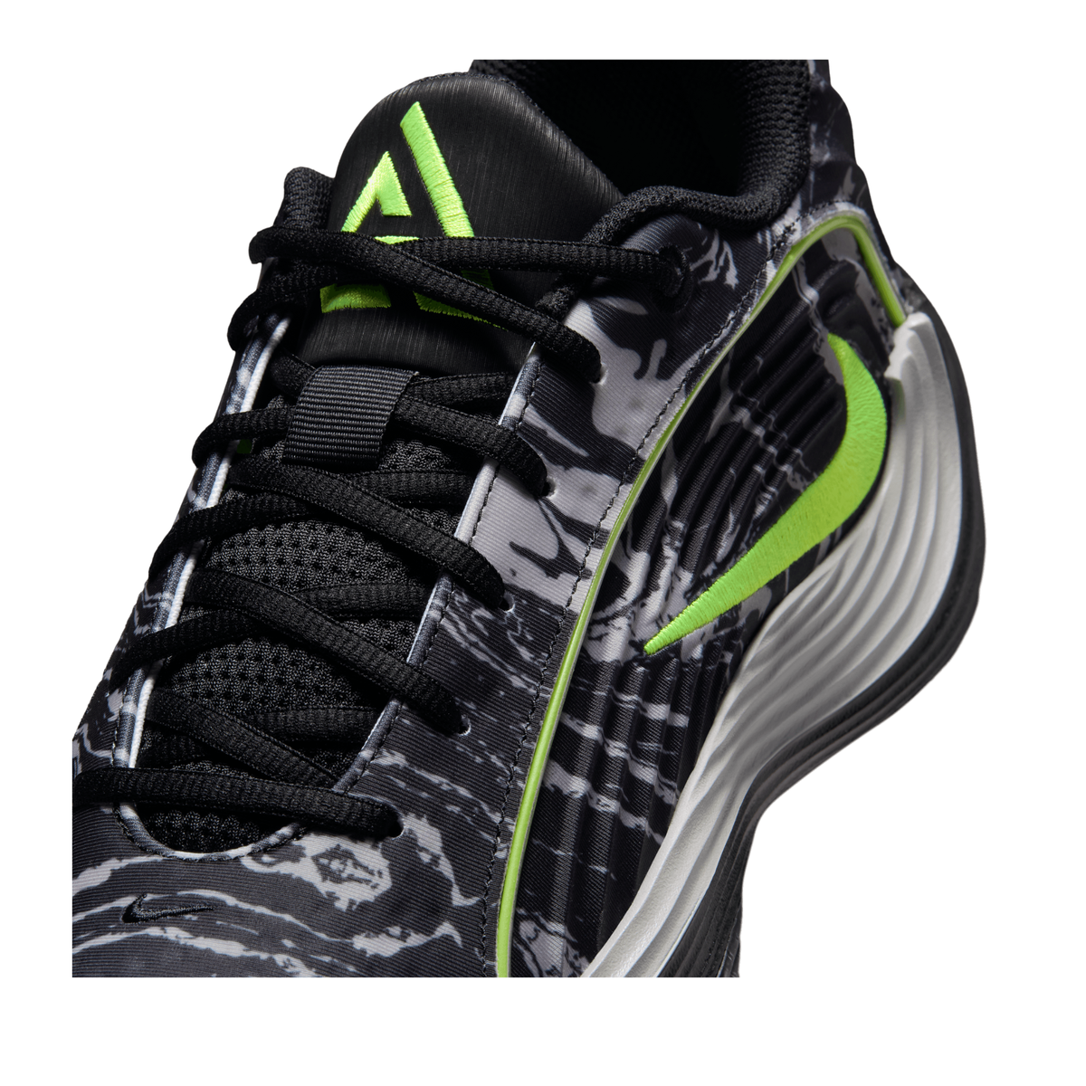 Nike Giannis Immortality 5 EP Basketball Shoes