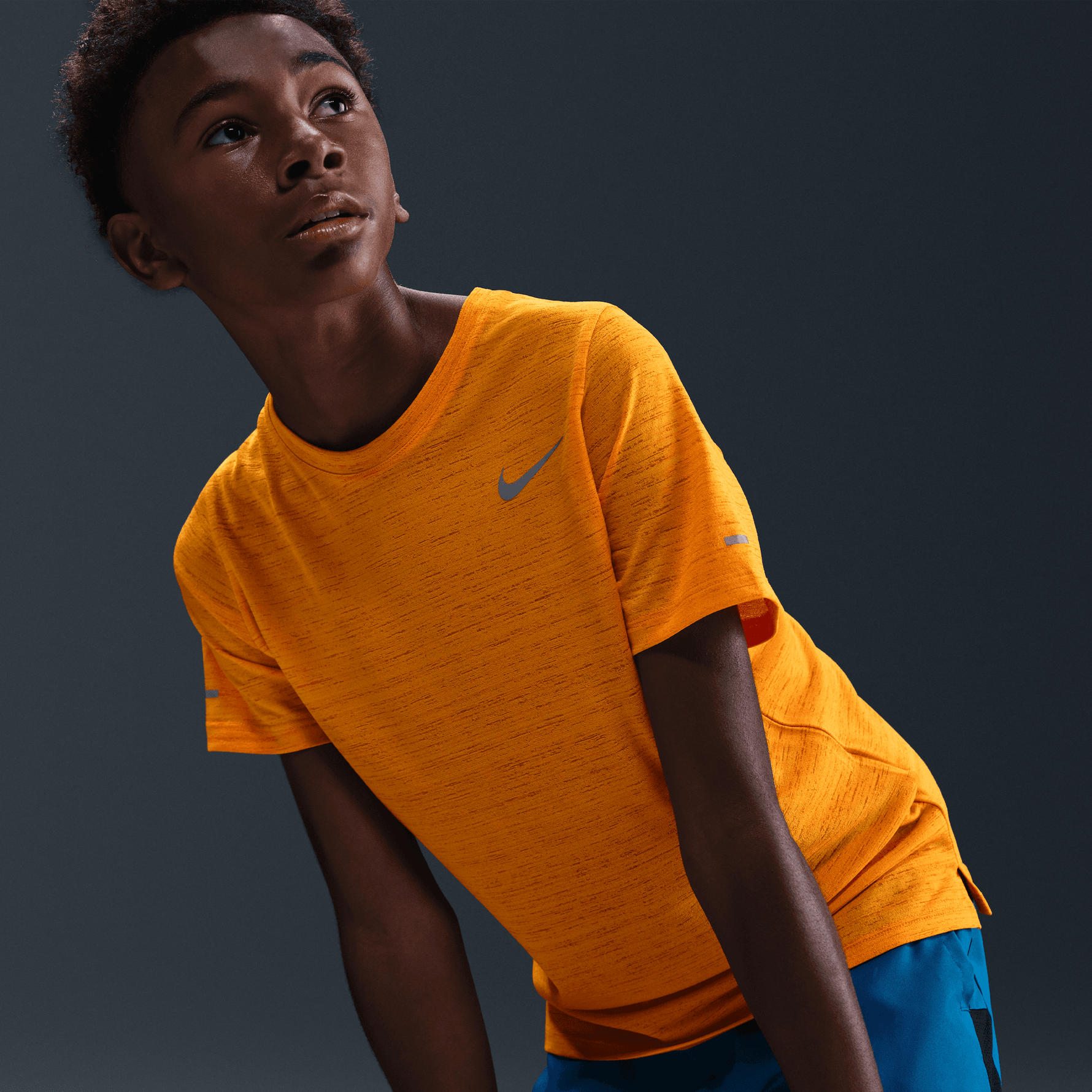 NIKE DRI-FIT MILER BIG KIDS' (BOYS') TRAINING TOP