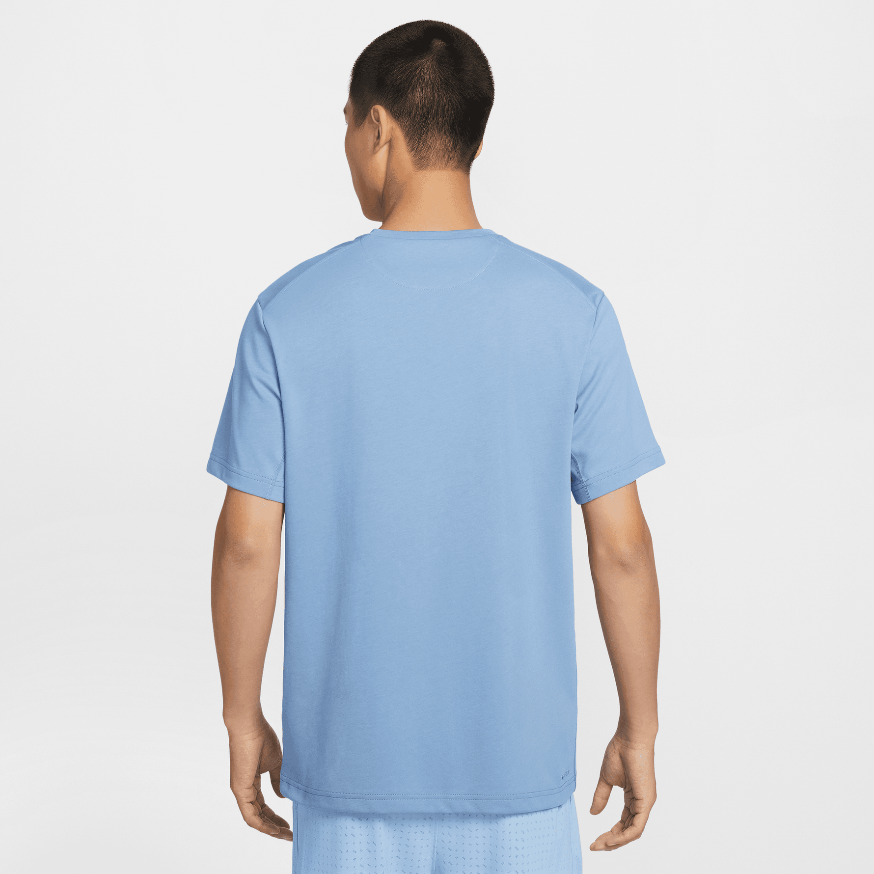 NIKE DRI-FIT PRIMARY MEN'S TRAINING T-SHIRT