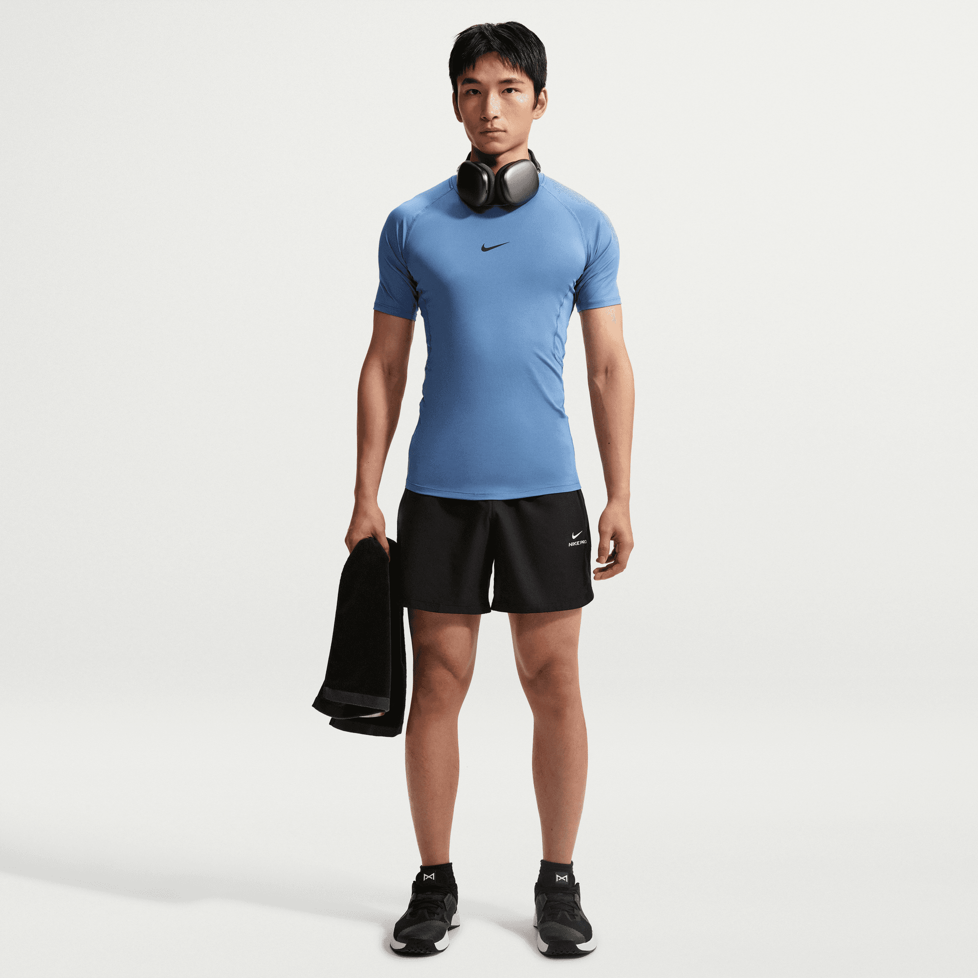Nike Pro Men's Dri-FIT Tight Short-Sleeve Fitness Top