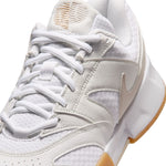 NIKECOURT LITE 4 WOMEN'S HARDCOURT TENNIS SHO ES