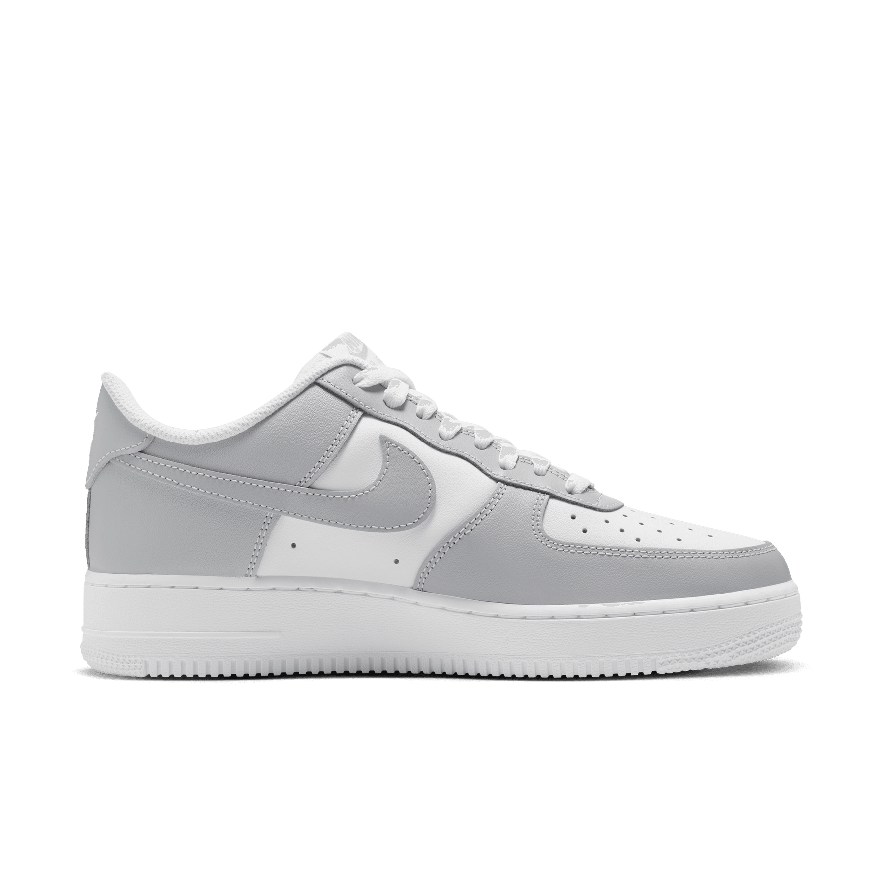 NIKE AIR FORCE 1 '07 MEN'S SHOES