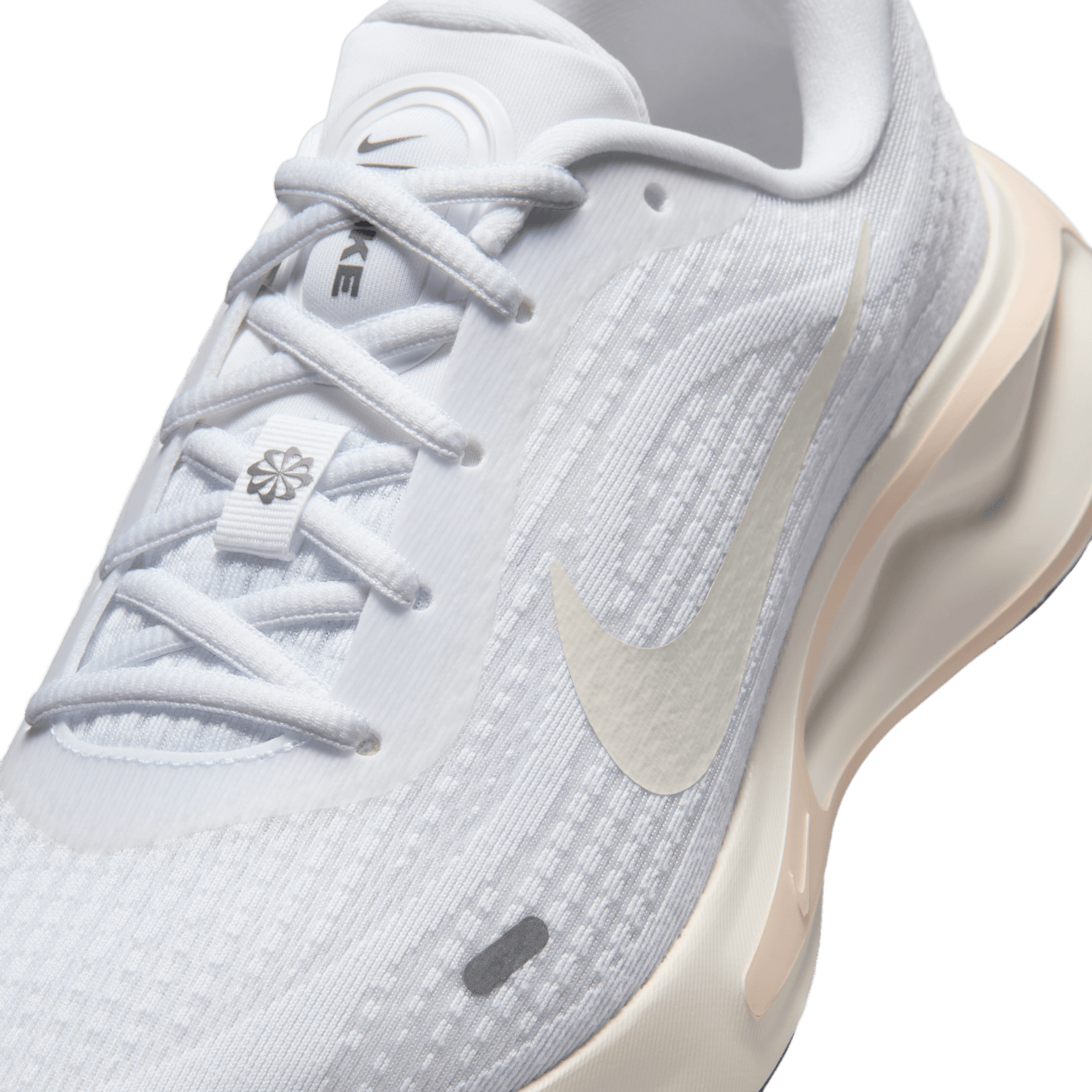 NIKE JOURNEY RUN WOMEN'S ROAD RUNNING SHOES