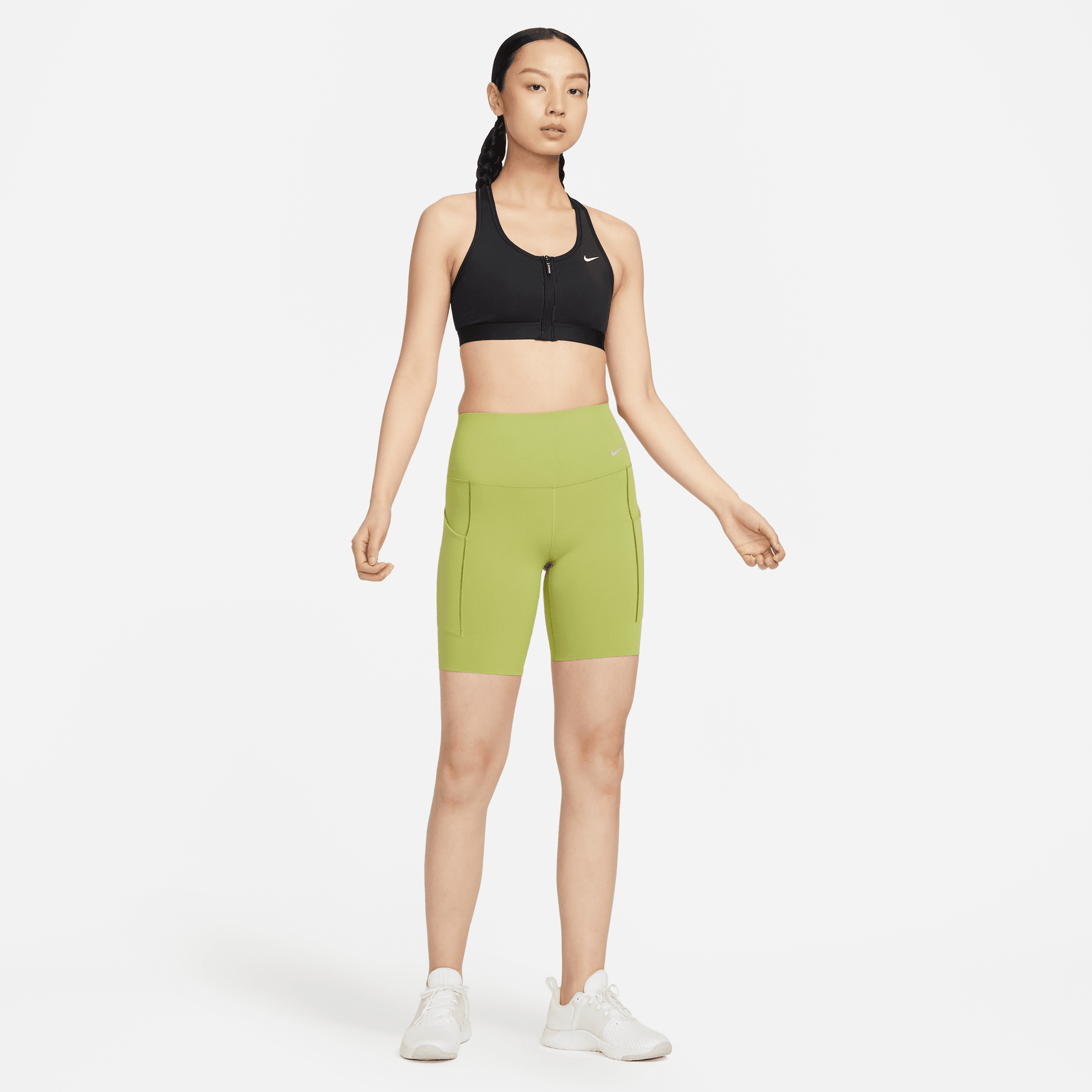NIKE SWOOSH FRONT ZIP WOMEN'S MEDIUM-SUPPORT PADDED SPORTS BRA