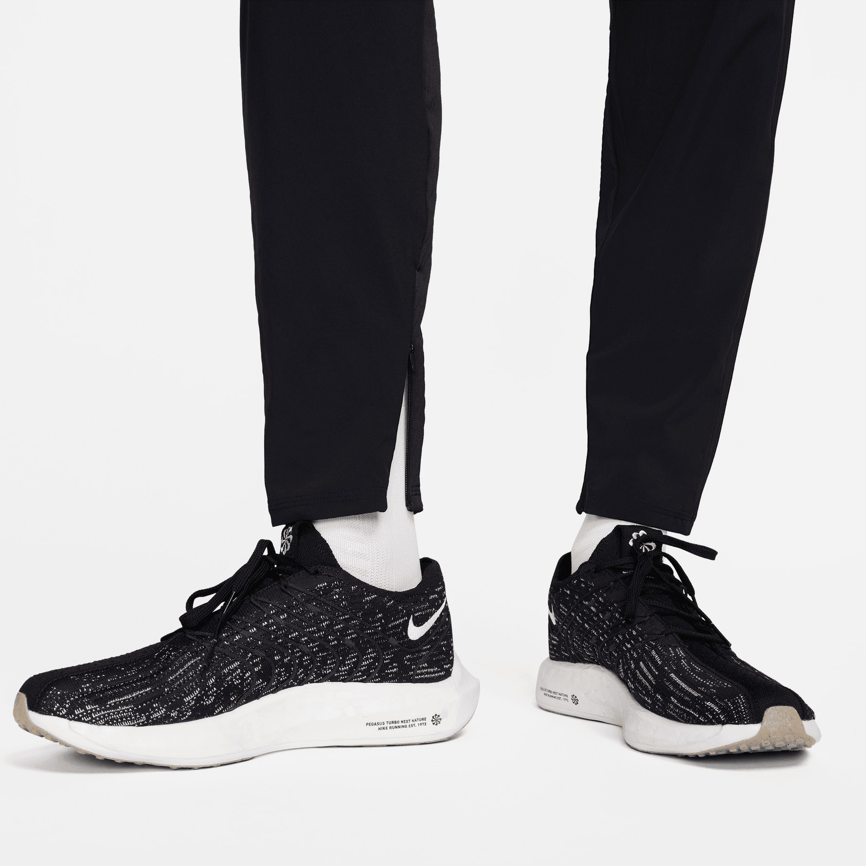 NIKE AEROSWIFT MEN'S DRI-FIT ADV RUNNING PANTS