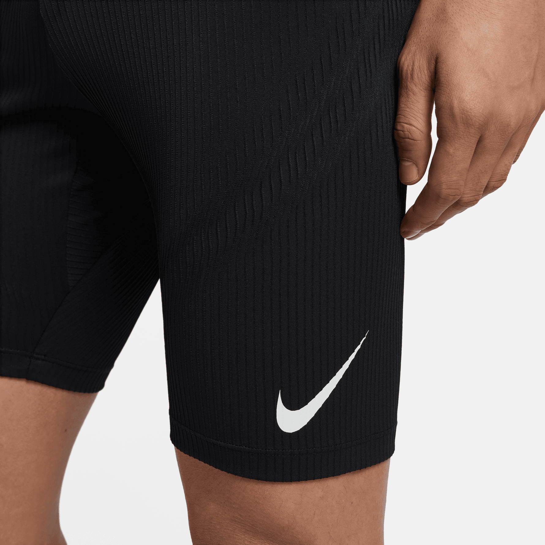 NIKE AEROSWIFT MEN'S DRI-FIT ADV RUNNING 1/2-LENGTH TIGHTS
