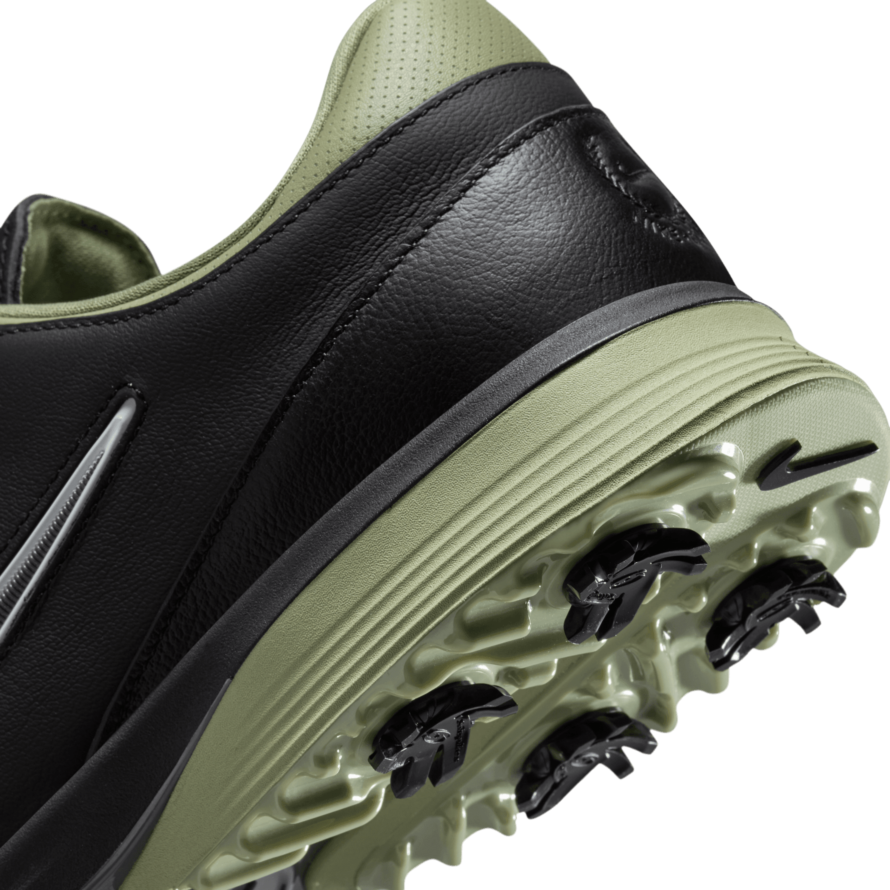 NIKE VICTORY TOUR 4 GOLF SHOES