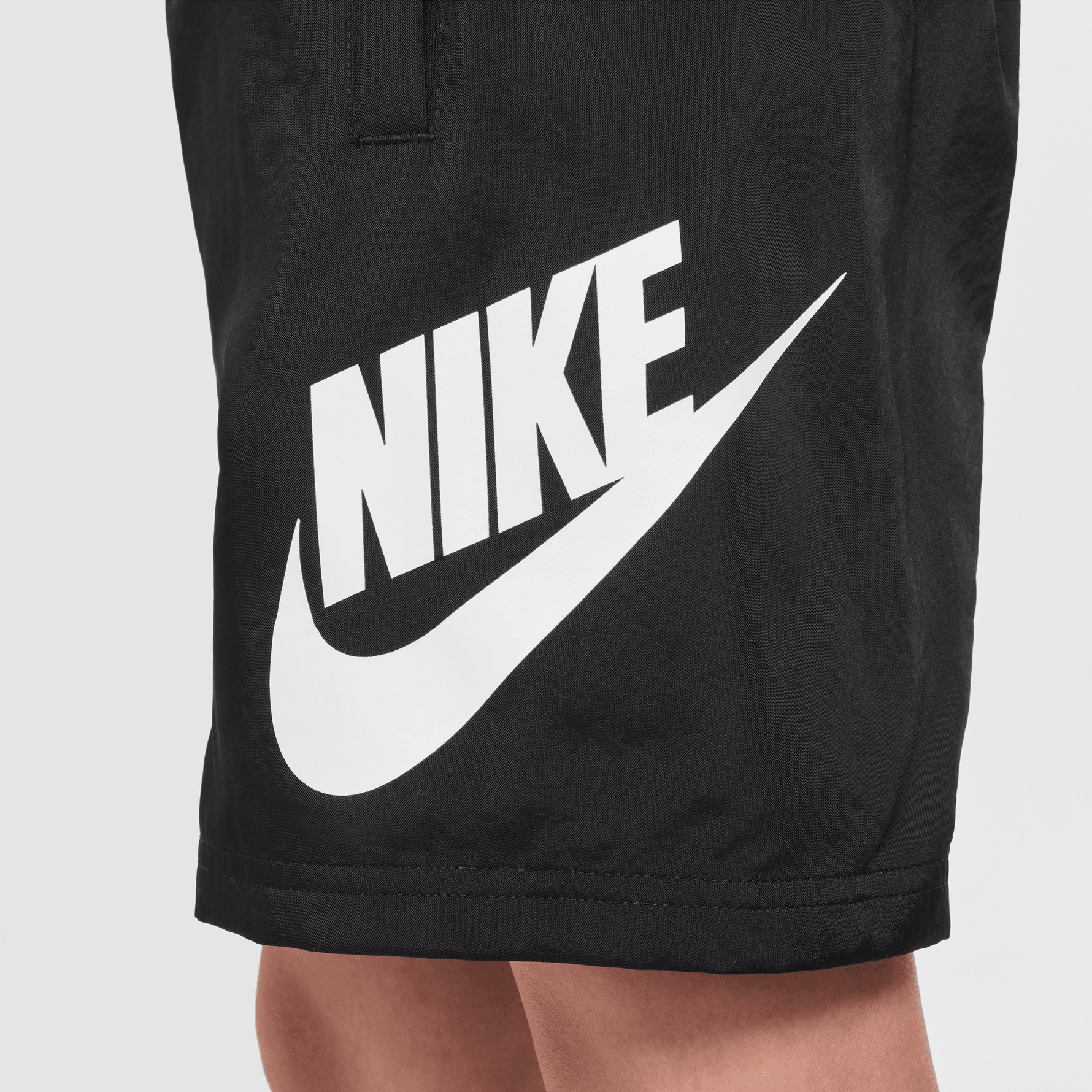 NIKE LFS CLUB BIG KIDS' 6" WOVEN SHORTS