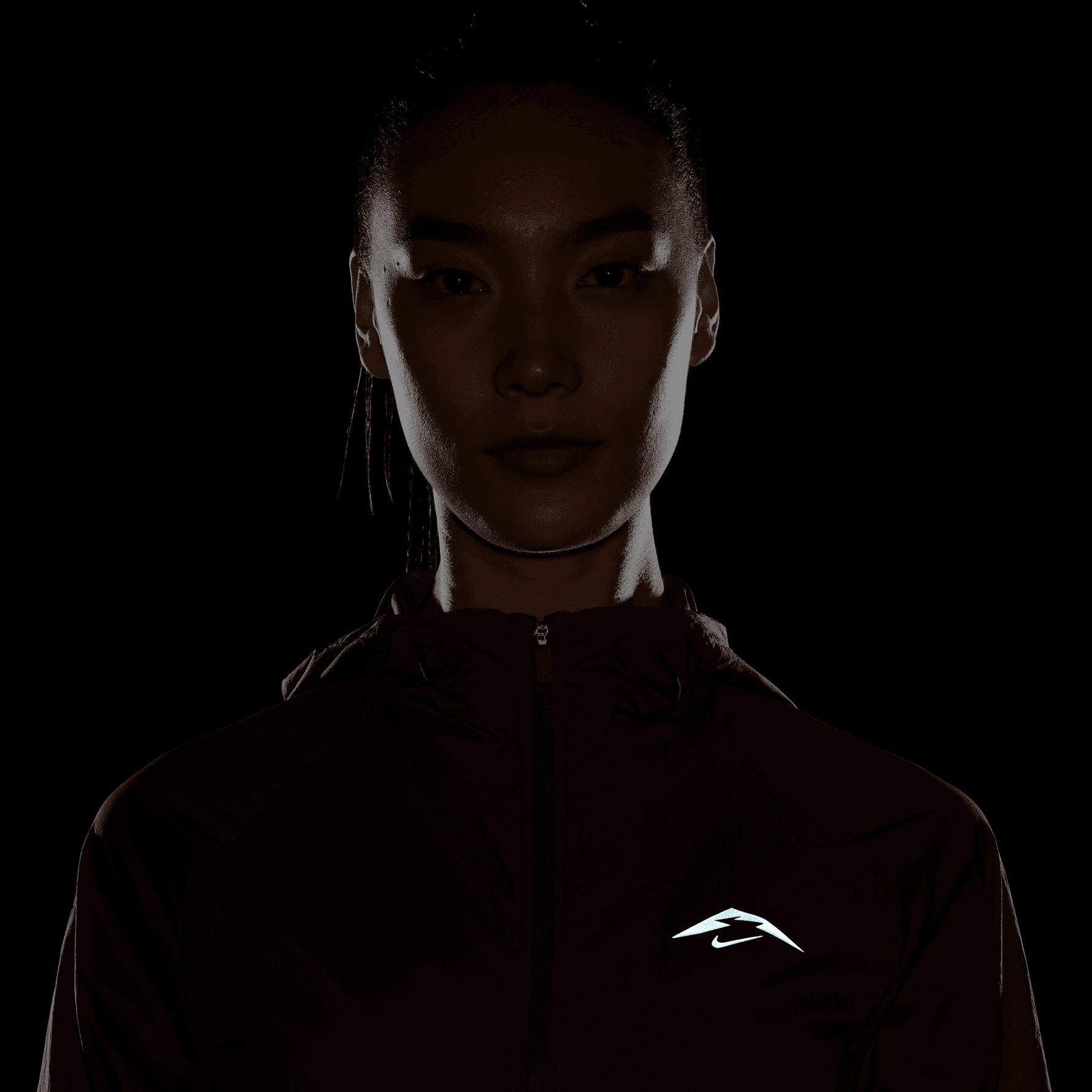 NIKE TRAIL WOMEN'S REPEL RUNNING JACKET