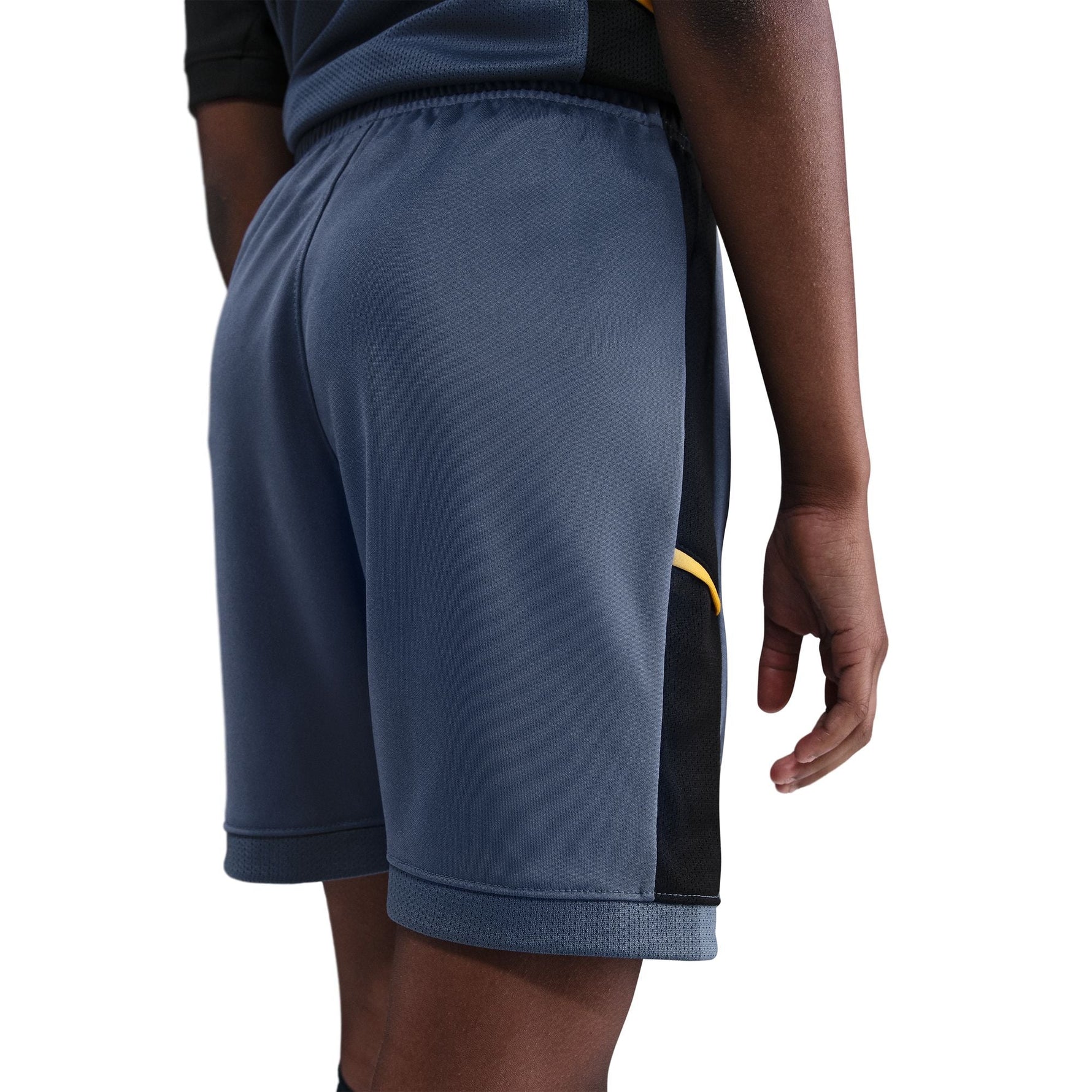 NIKE ACADEMY OLDER KIDS' DRI-FIT 18CM (APPROX.) FOOTBALL SHORTS