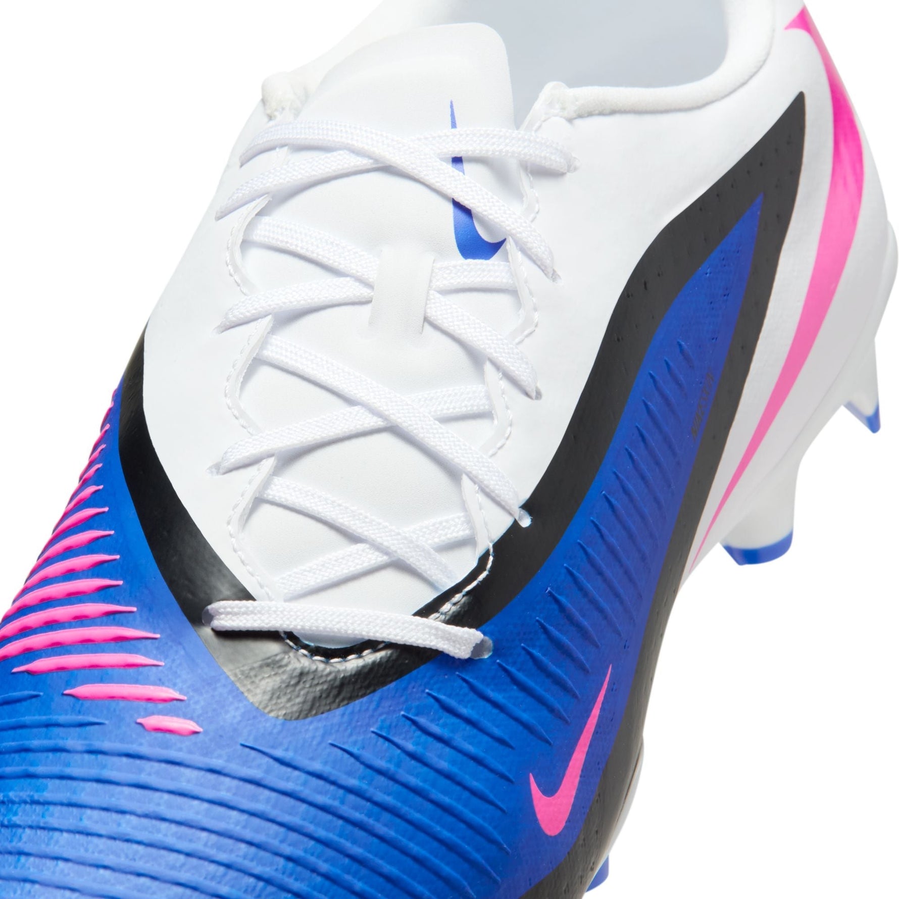 NIKE PHANTOM 6 LOW ACADEMY MULTI-GROUND FOOTBALL BOOT