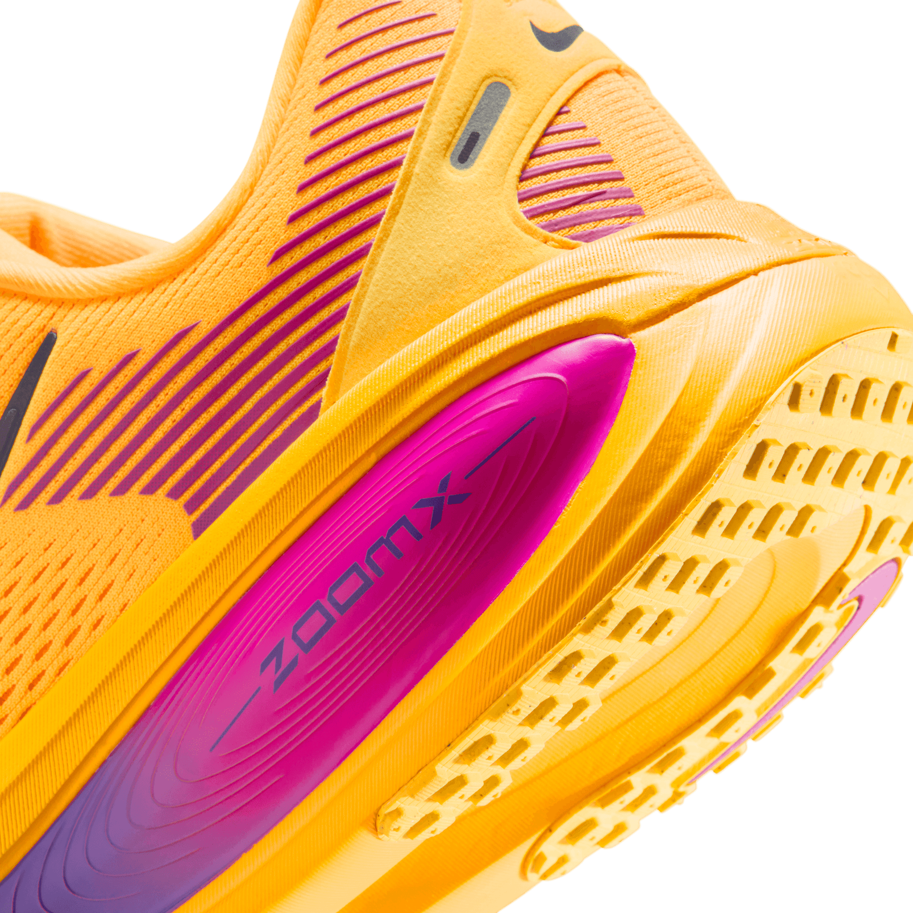 NIKE VOMERO 18 MEN'S ROAD RUNNING SHOES