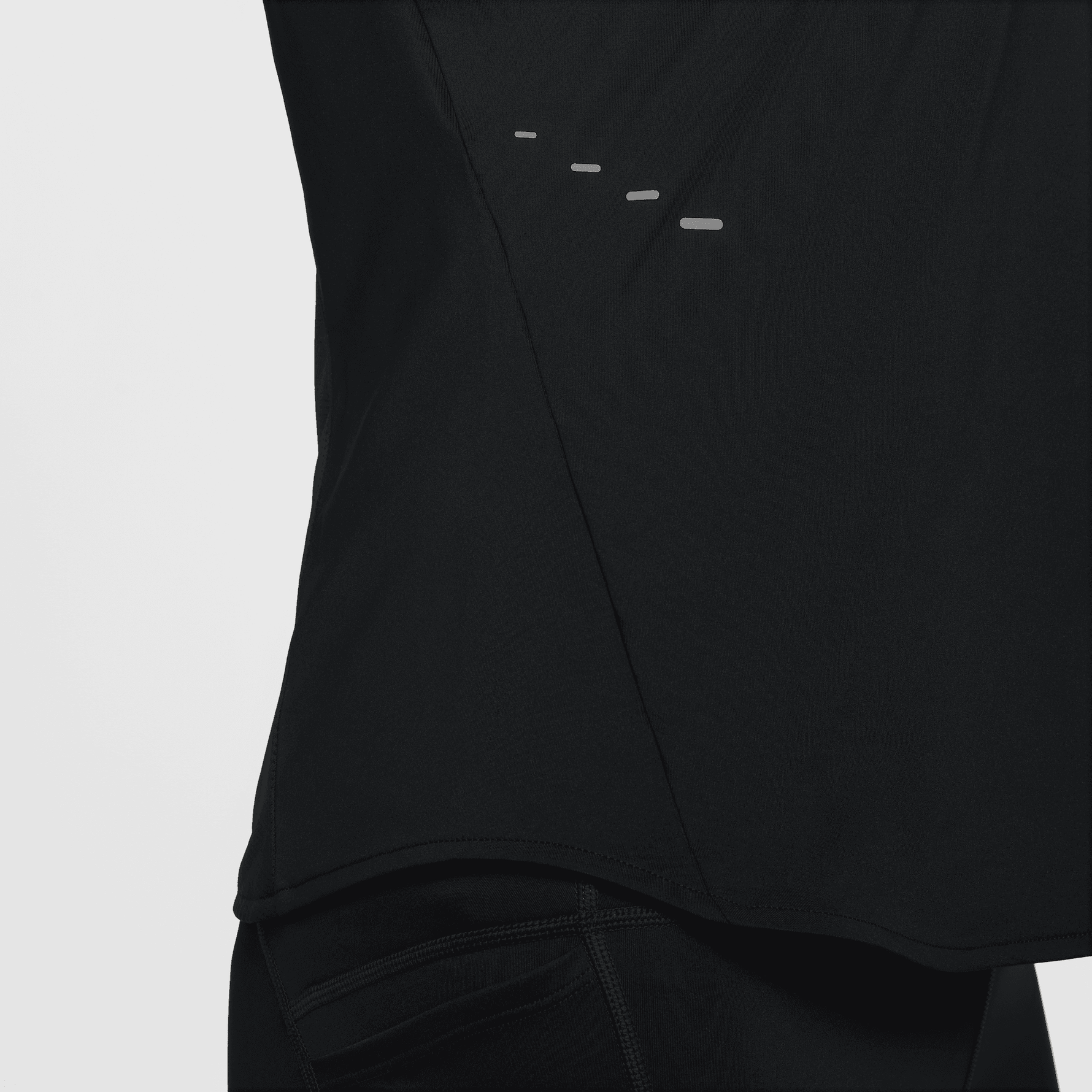 NIKE SWIFT WOMEN'S DRI-FIT SHORT-SLEEVE RUNNING TOP