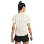 NIKE Swift Women's Dri-FIT Short-Sleeve Running Top