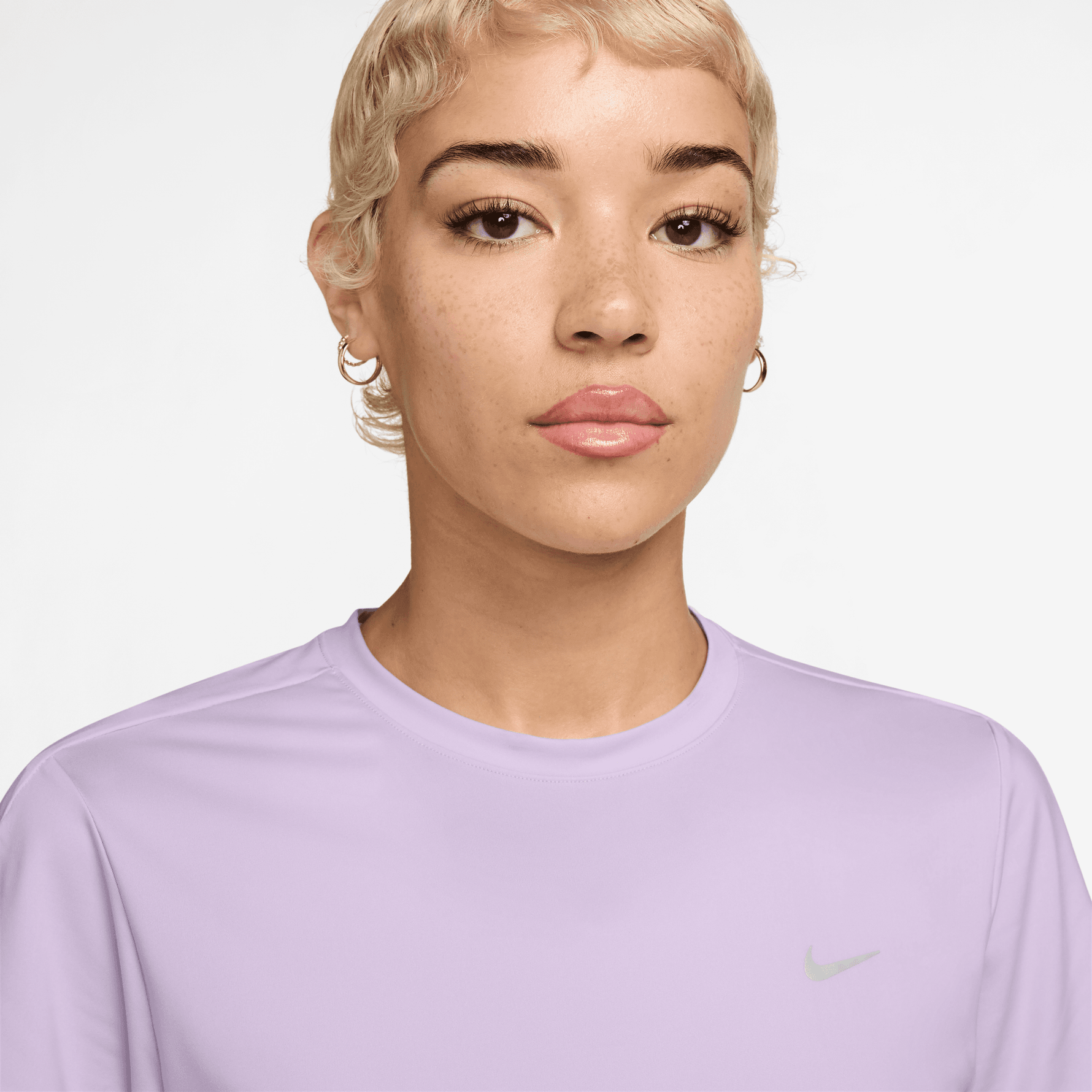 NIKE SWIFT WOMEN'S DRI-FIT SHORT-SLEEVE RUNNING TO P