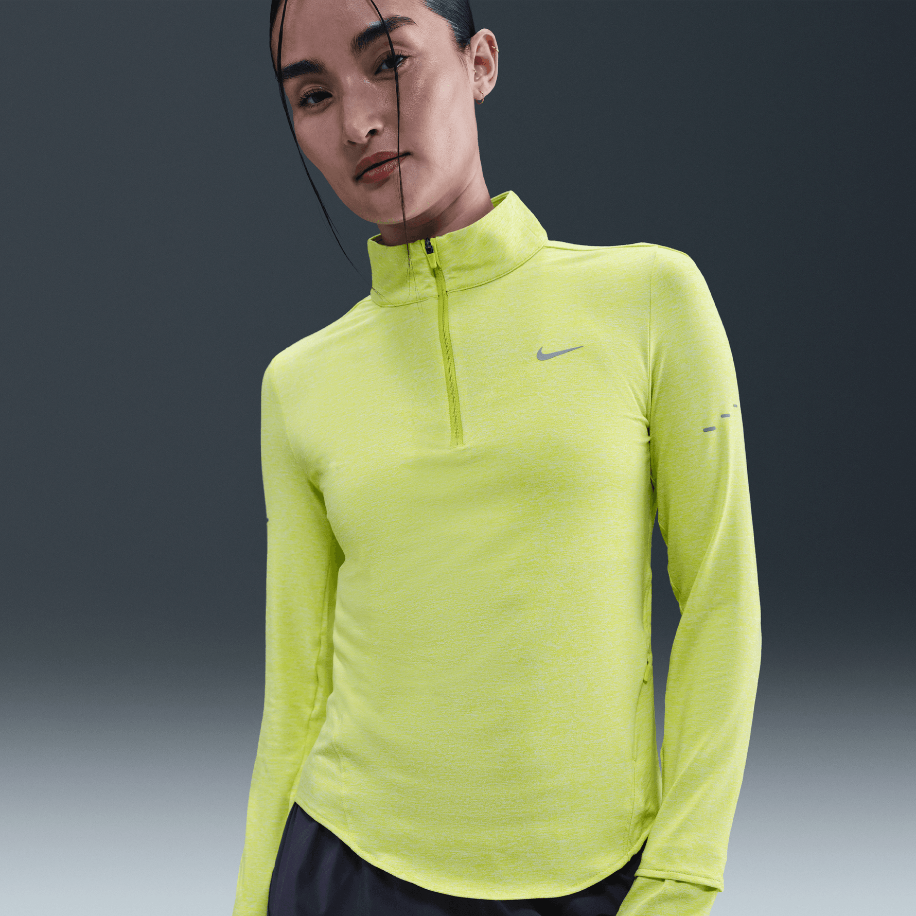NIKE SWIFT WOMEN'S DRI-FIT UV 1/4-ZIP RUNNIN G TOP