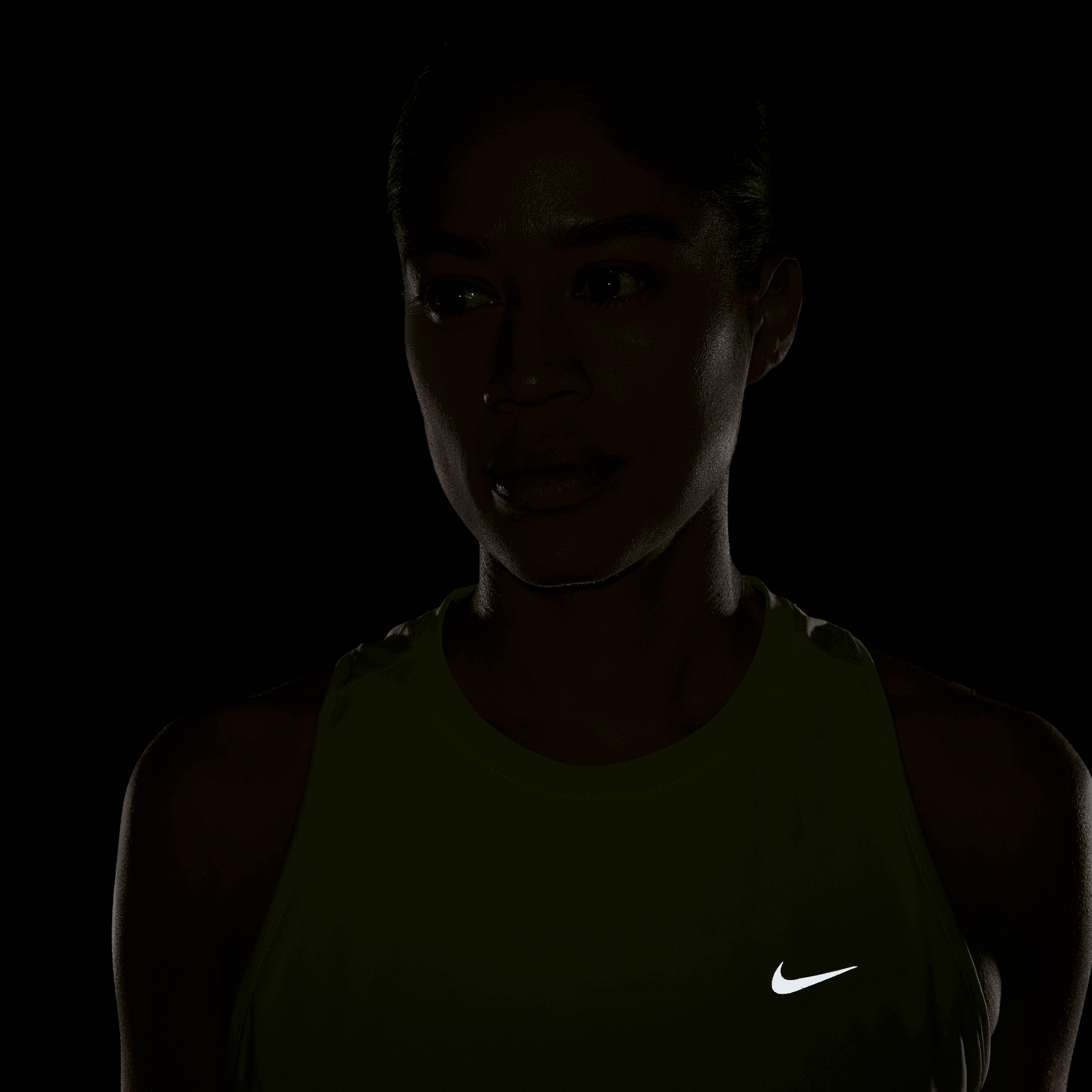 NIKE SWIFT WOMEN'S DRI-FIT RUNNING TANK TOP