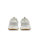 NIKE ZOOM VOMERO ROAM WOMEN'S WINTERIZED SHOES