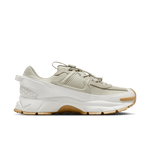 NIKE ZOOM VOMERO ROAM WOMEN'S WINTERIZED SHOES