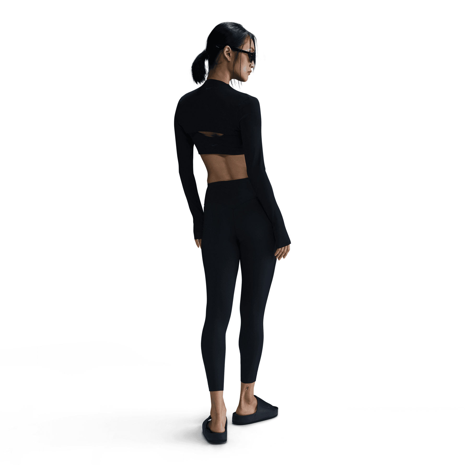 NIKE UNIVERSA WOMEN'S MEDIUM-SUPPORT HIGH-WAISTED 7/8 LEGGINGS WITH POCKETS
