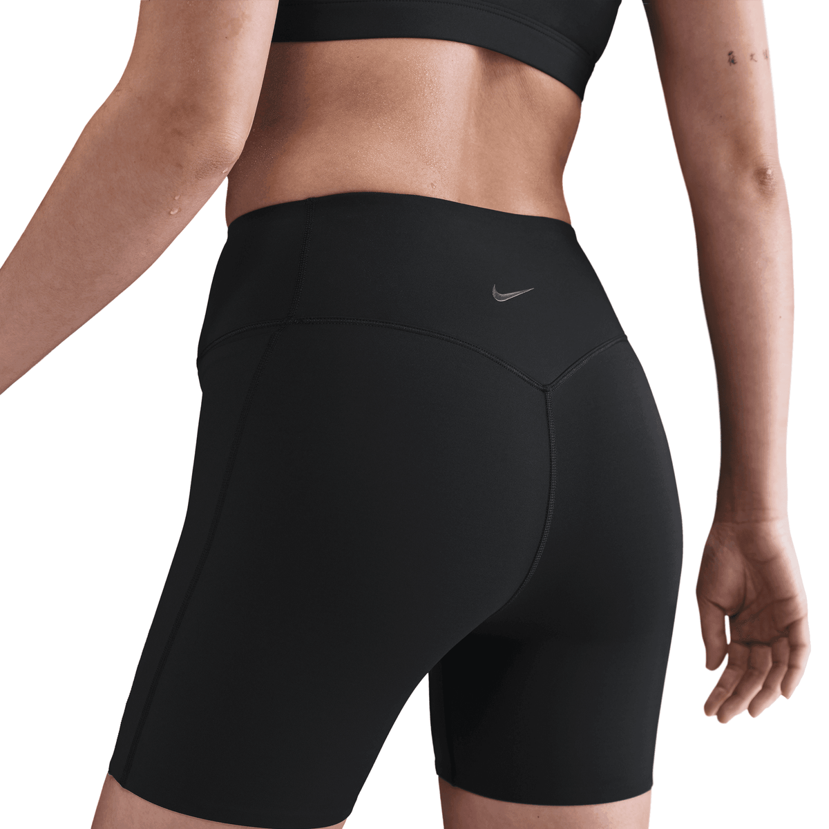 NIKE UNIVERSA WOMEN'S HIGH-WAISTED 5" BIKER SHORTS WITH NO FRONT SEAM