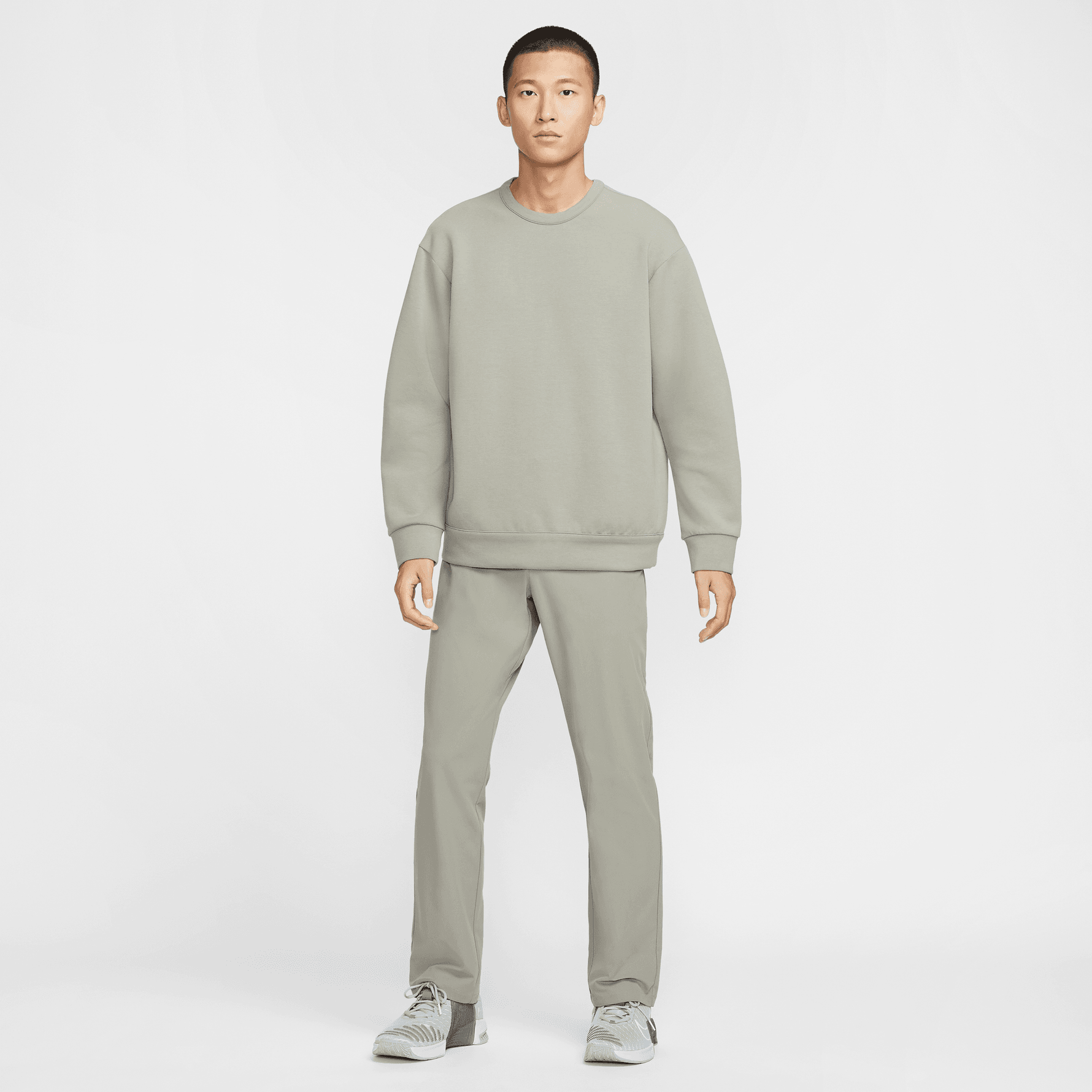 NIKE 24.7 IMPOSSIBLYSOFT MEN'S DRI-FIT CREW