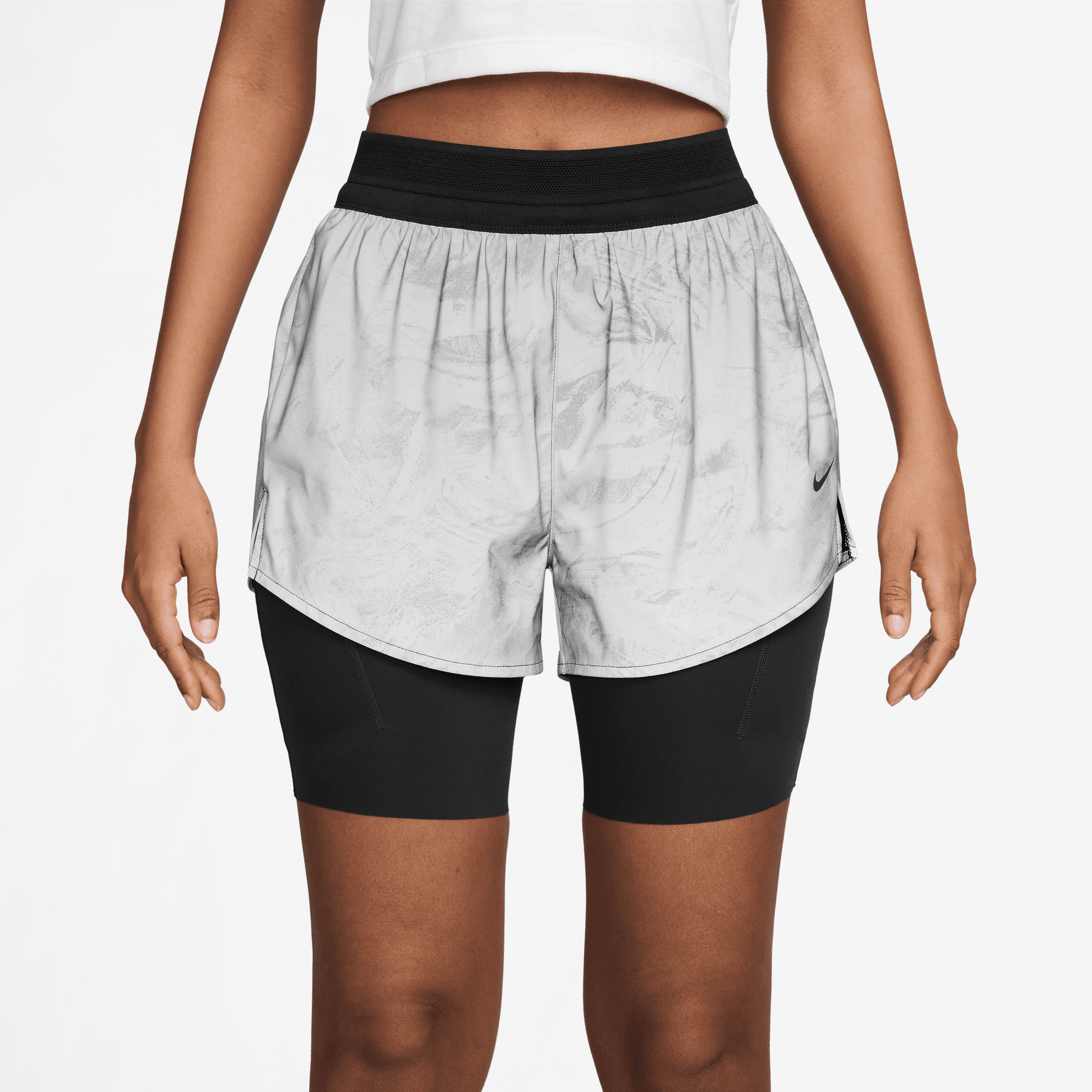 NIKE SWIFT WOMEN'S MID-RISE 2-IN-1 RUNNING SHORTS WITH REFLECTIVE ACCENTS