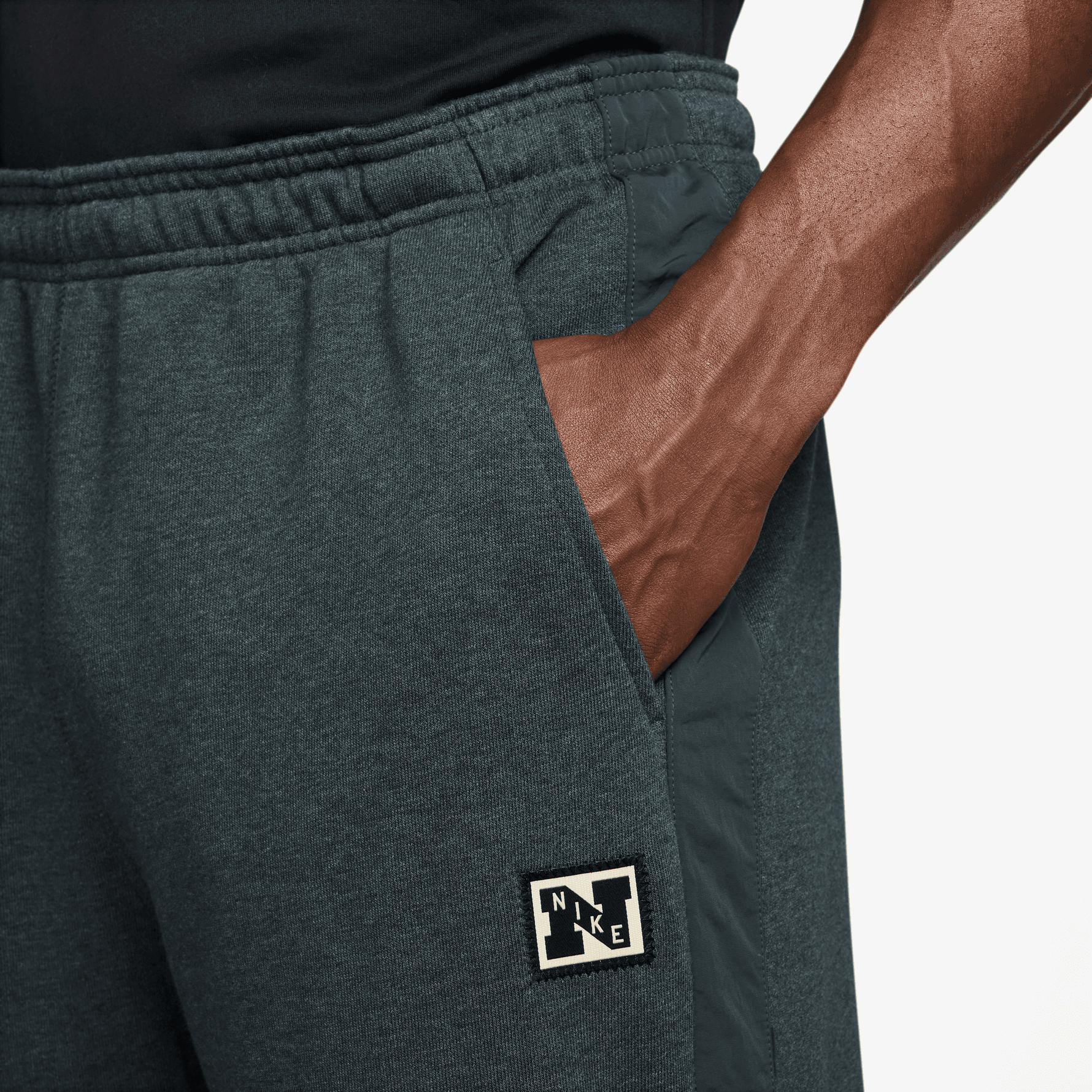 NIKE GYM HERITAGE MEN'S DRI-FIT FLEECE TRAINING PANTS