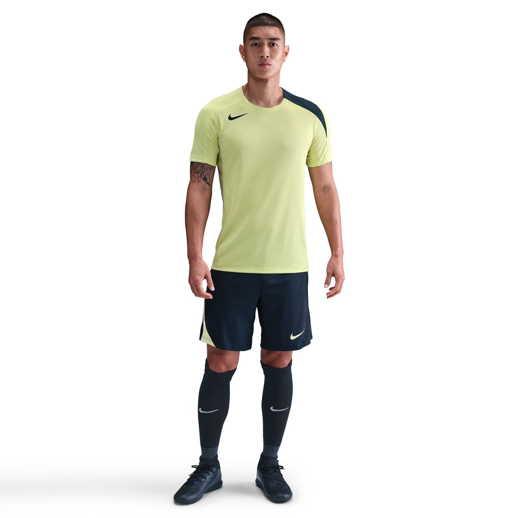 NIKE DRI-FIT STRIKE SHORT SLEEVE TOP TOTAL 90
