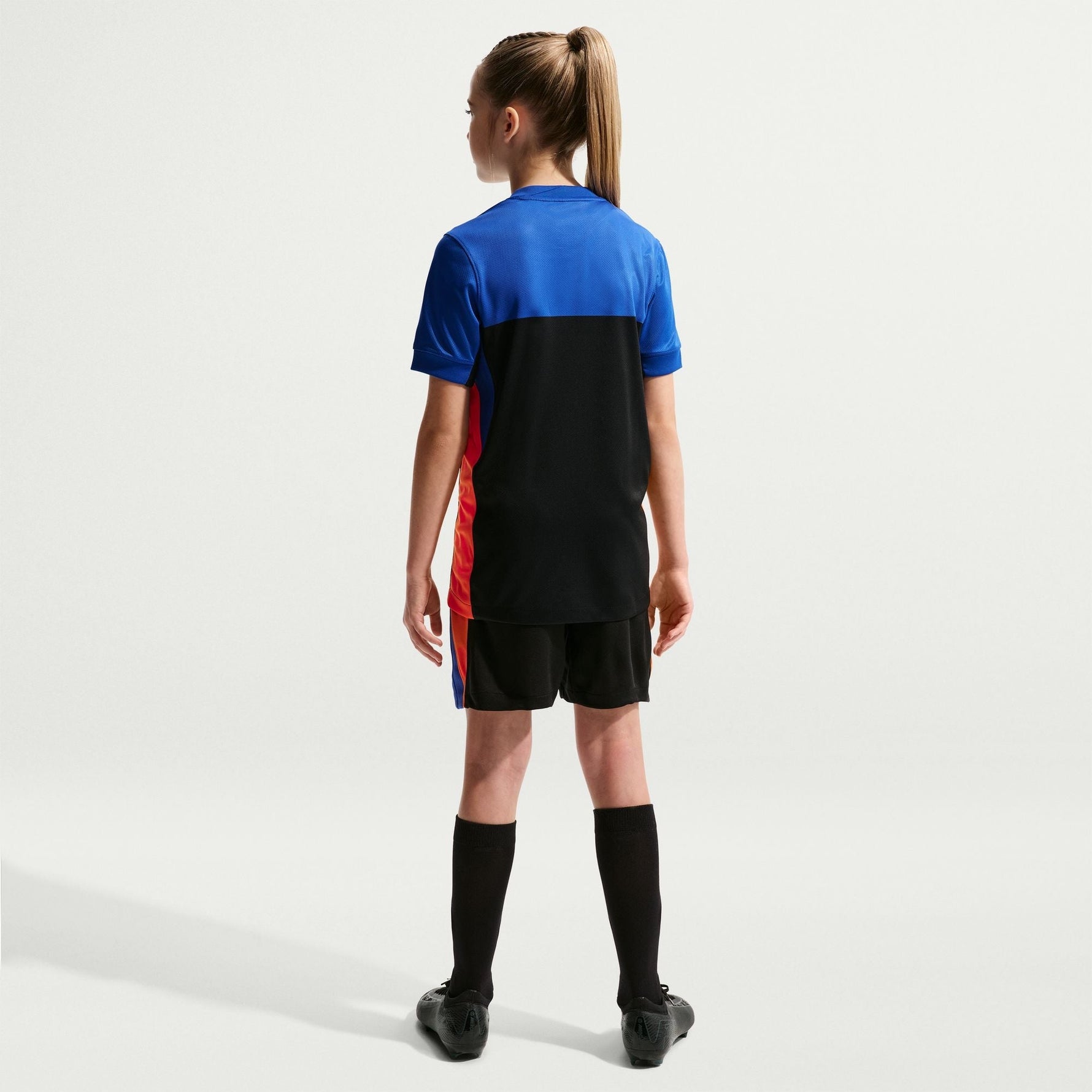 Inter Milan 2026 Stadium SE Older Kids' Nike ACG Dri-FIT Football Replica Shirt