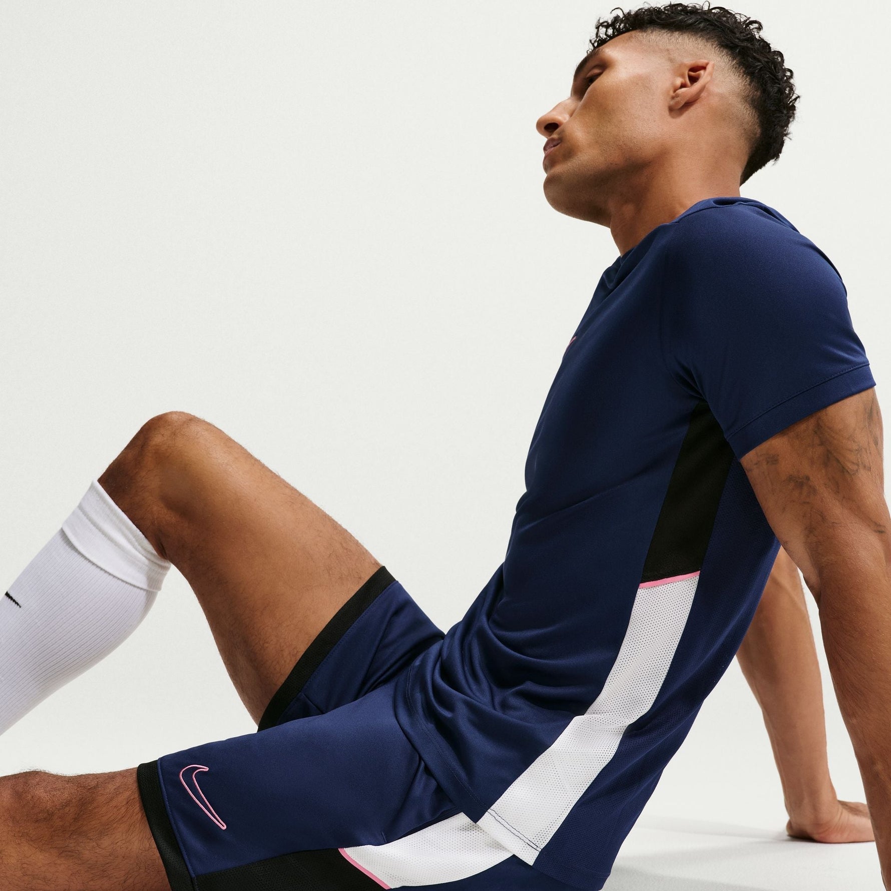 NIKE ACADEMY MEN'S NIKE DRI-FIT FOOTBALL SHORTS