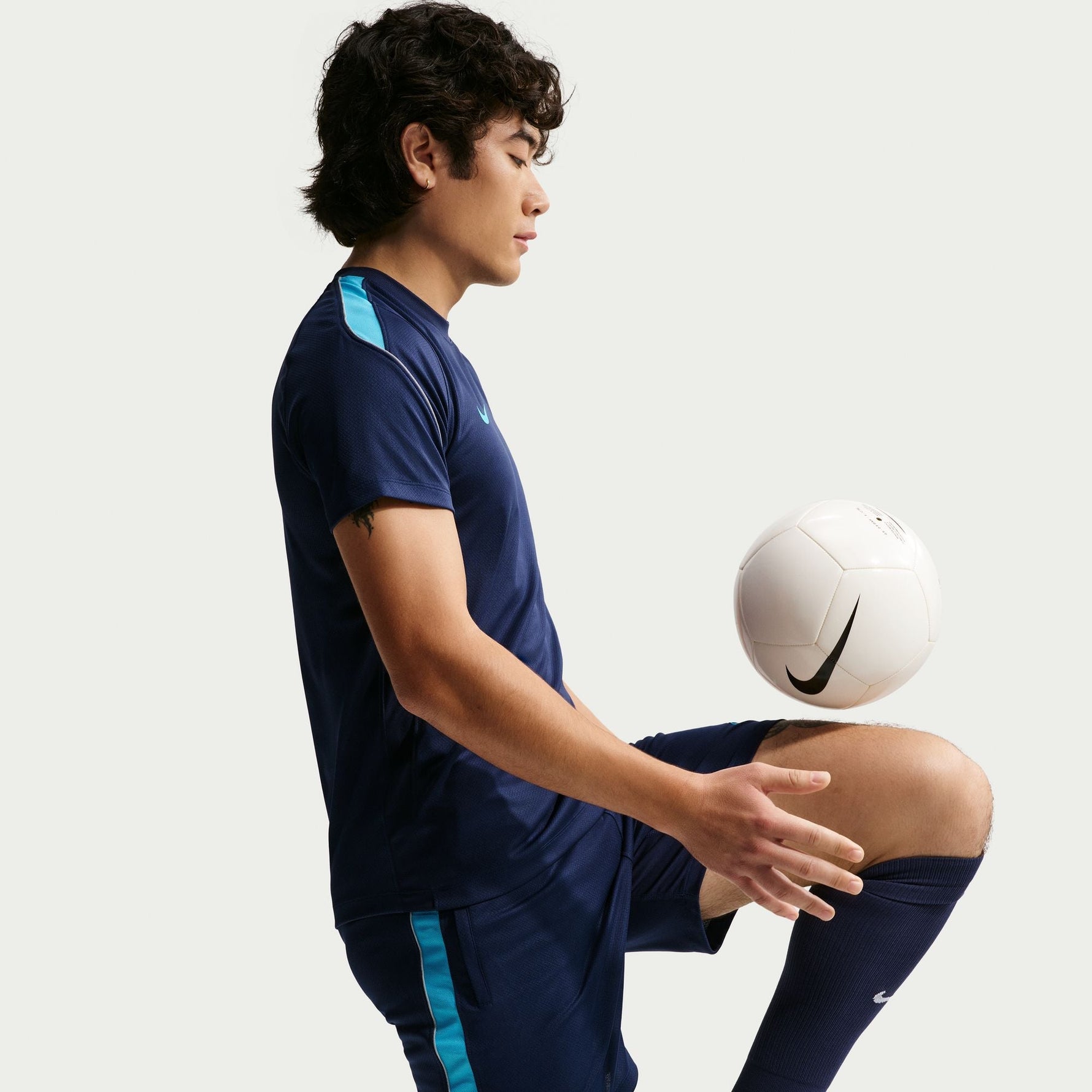 Nike Strike Men's Dry Fit Short Sleeve Soccer Top