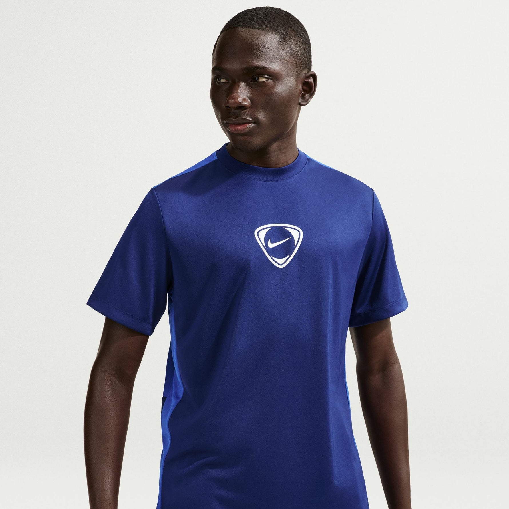 NIKE ACADEMY+ MEN'S FOOTBALL JERSEY