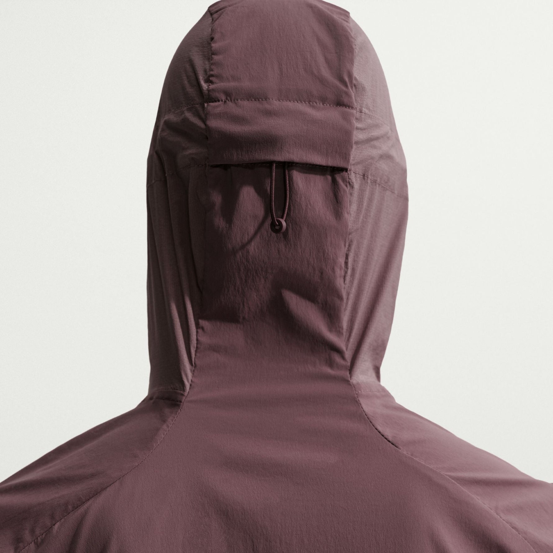 NIKE STRIDE MEN'S REPEL RUNNING JACKET