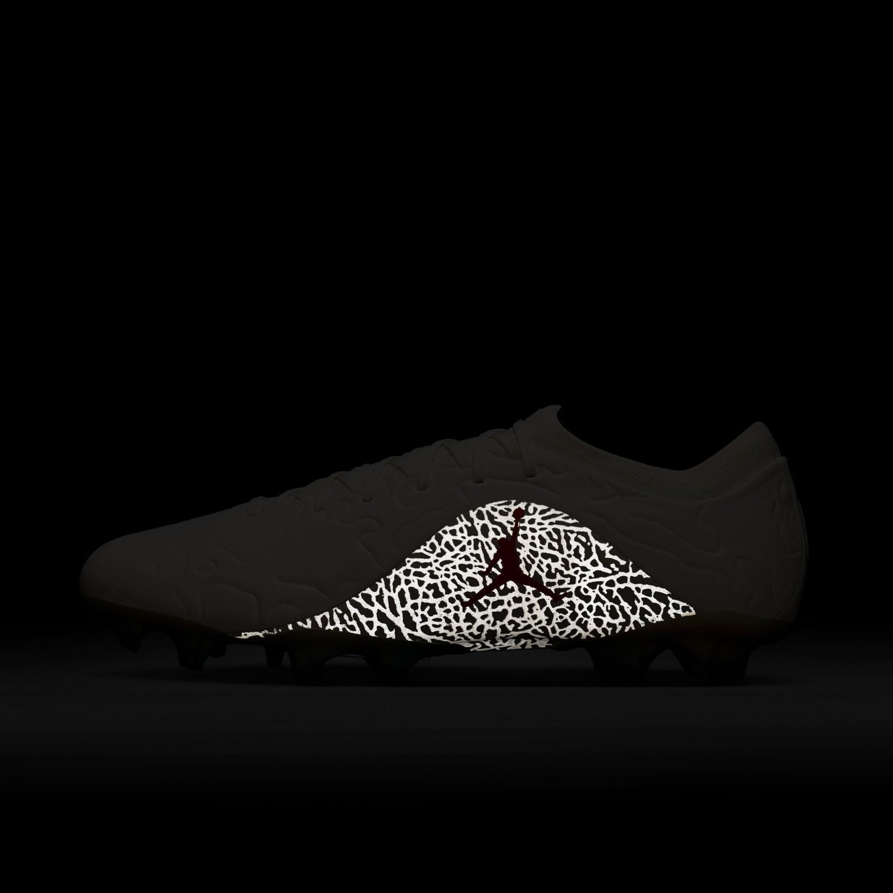 Jordan Tiempo Maestro Elite SE Firm-Ground Low-Top Football Boot