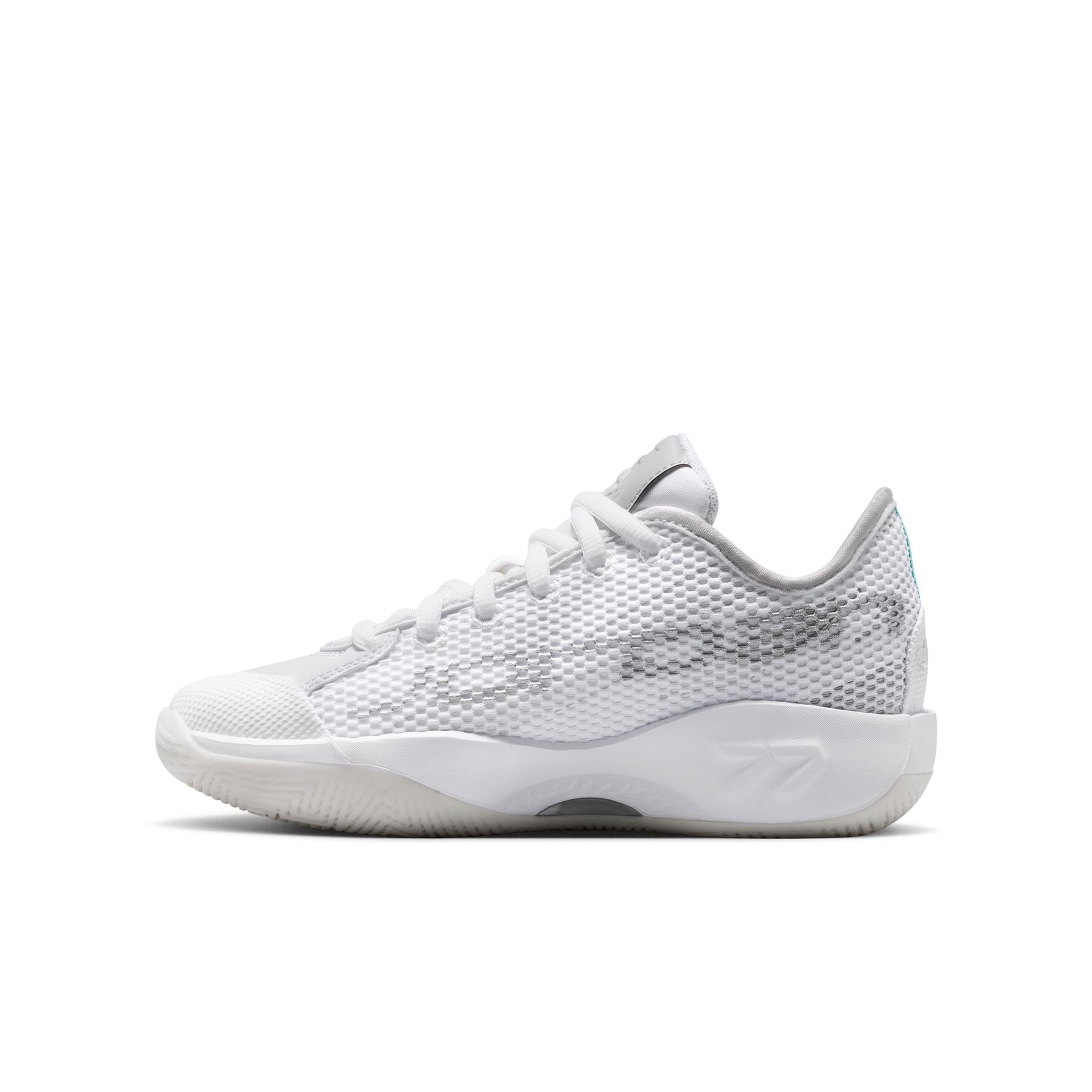 LUKA 77 "TRIPLE WHITE" BIG KIDS' BASKETBALL SHOES