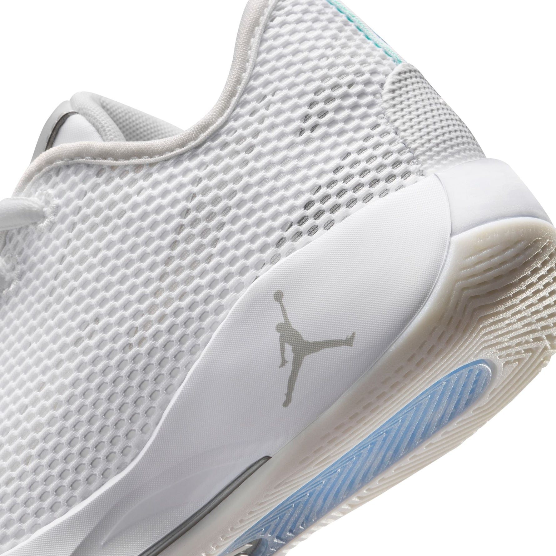 LUKA 77 "TRIPLE WHITE" BIG KIDS' BASKETBALL SHOES