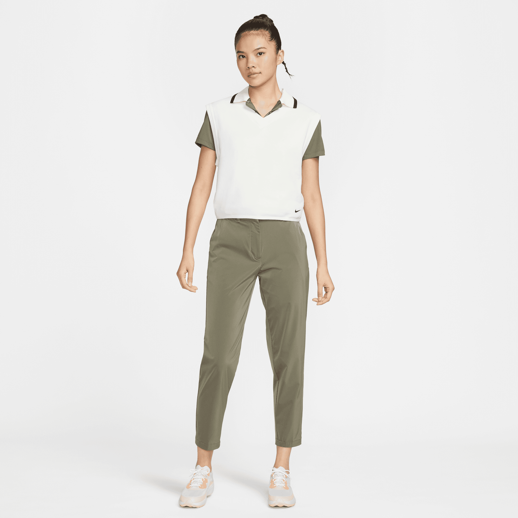 NIKE WOMEN'S V-NECK GOLF VEST