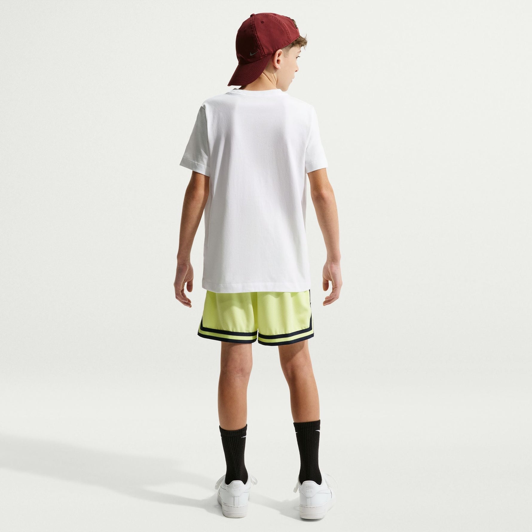 NIKE SPORTSWEAR BIG KIDS' T-SHIRT