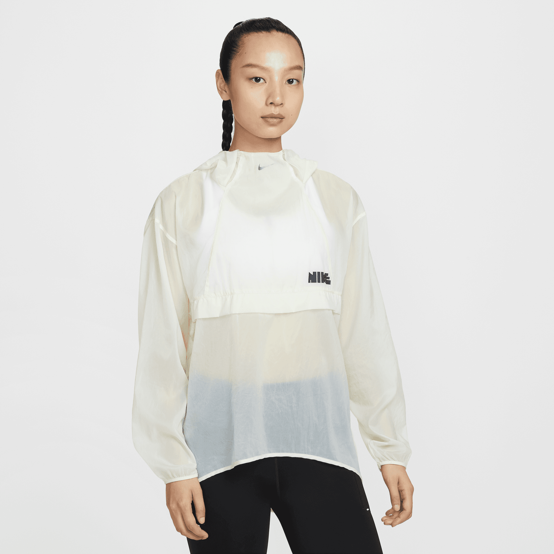 NIKE RUN DIVISION WOMEN'S PACKABLE RUNNING JACKET