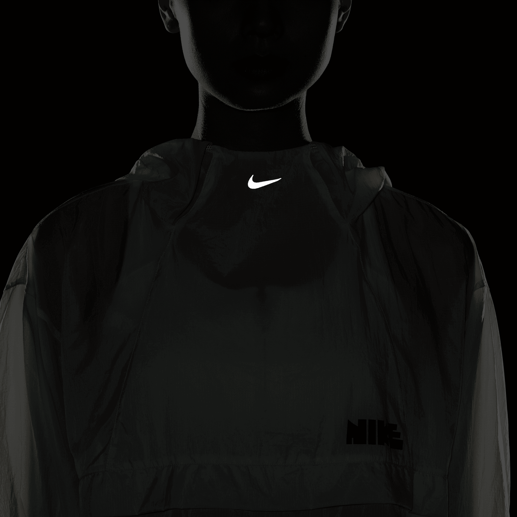 NIKE RUN DIVISION WOMEN'S PACKABLE RUNNING JACKET