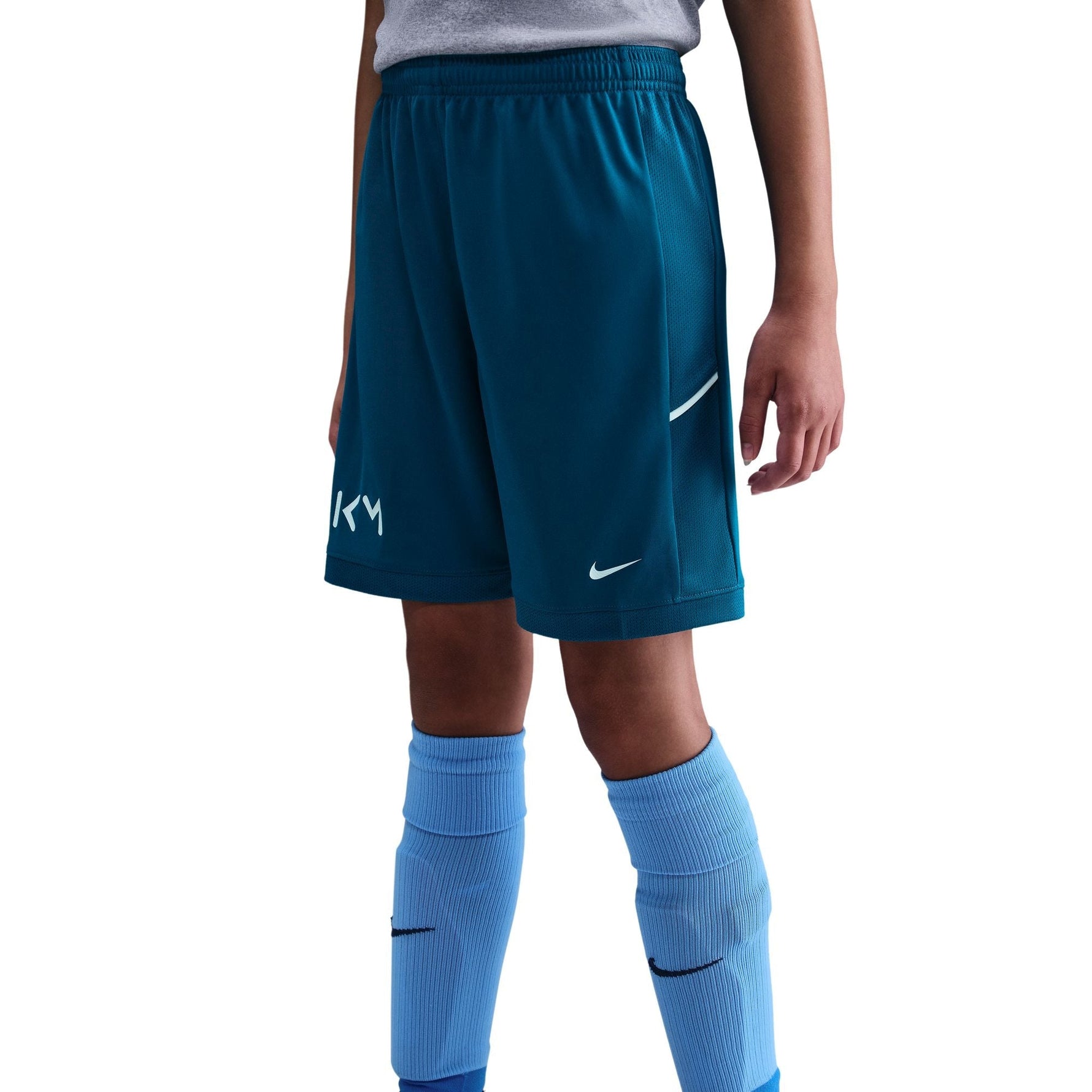 KYLIAN MBAPPé ACADEMY OLDER KIDS' NIKE DRI-FIT FOOTBALL SHORTS