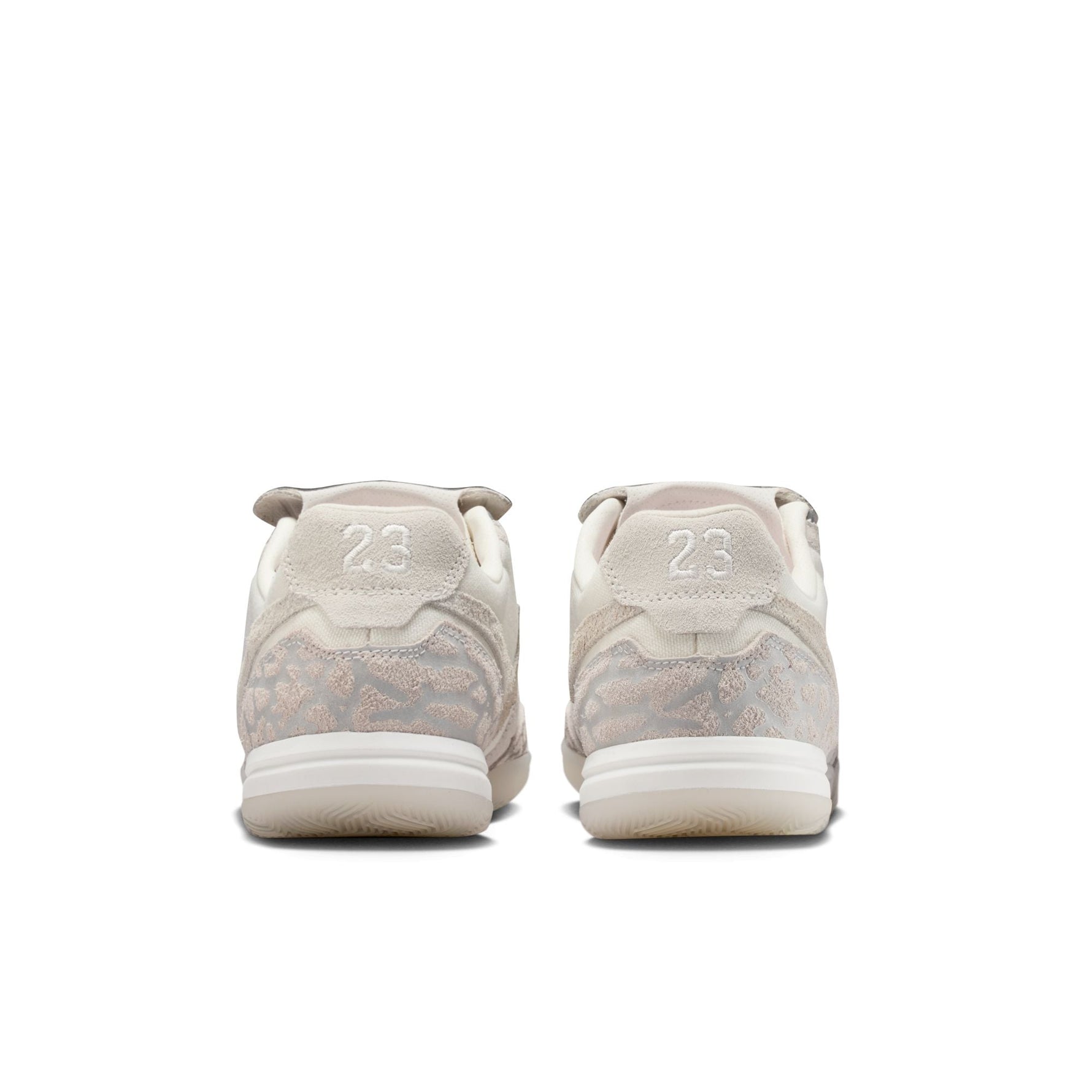 JORDAN TIEMPO STREETGATO SE INDOOR/COURT LOW-TOP SOCCER SHOES