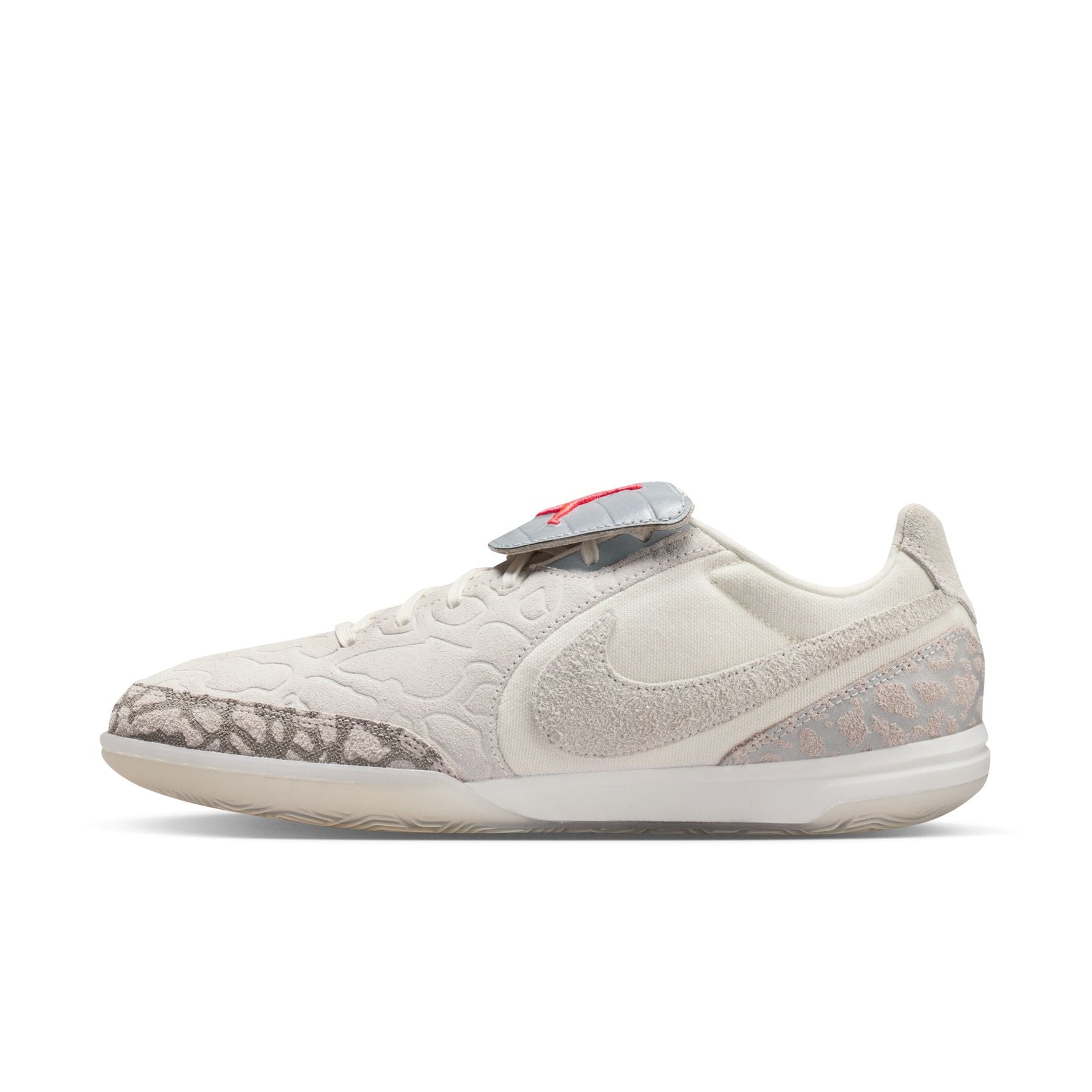 JORDAN TIEMPO STREETGATO SE INDOOR/COURT LOW-TOP SOCCER SHOES