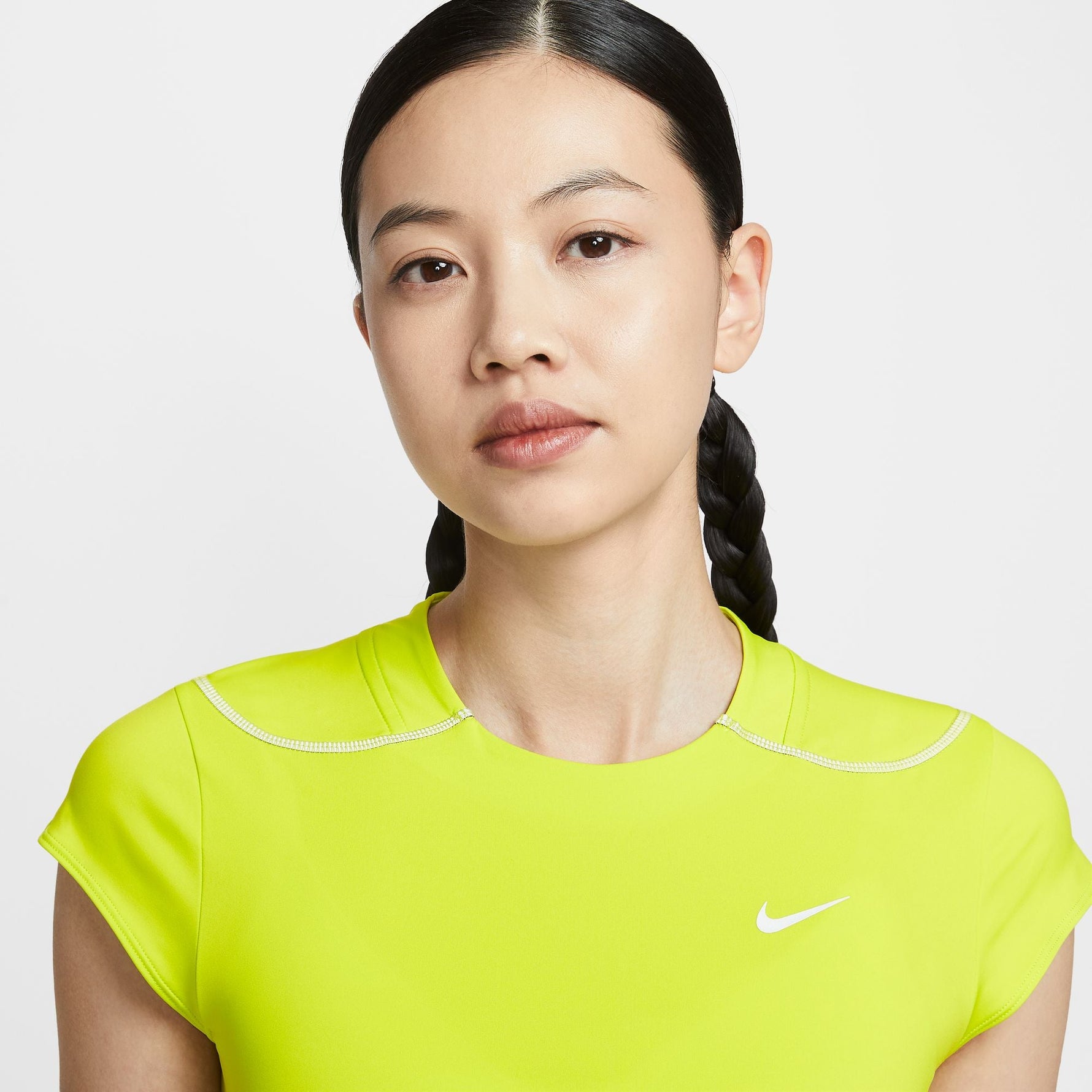 NIKE SWIFT WOMEN'S DRI-FIT ADV RUNNING TOP WITH REFLECTIVE ACCENTS