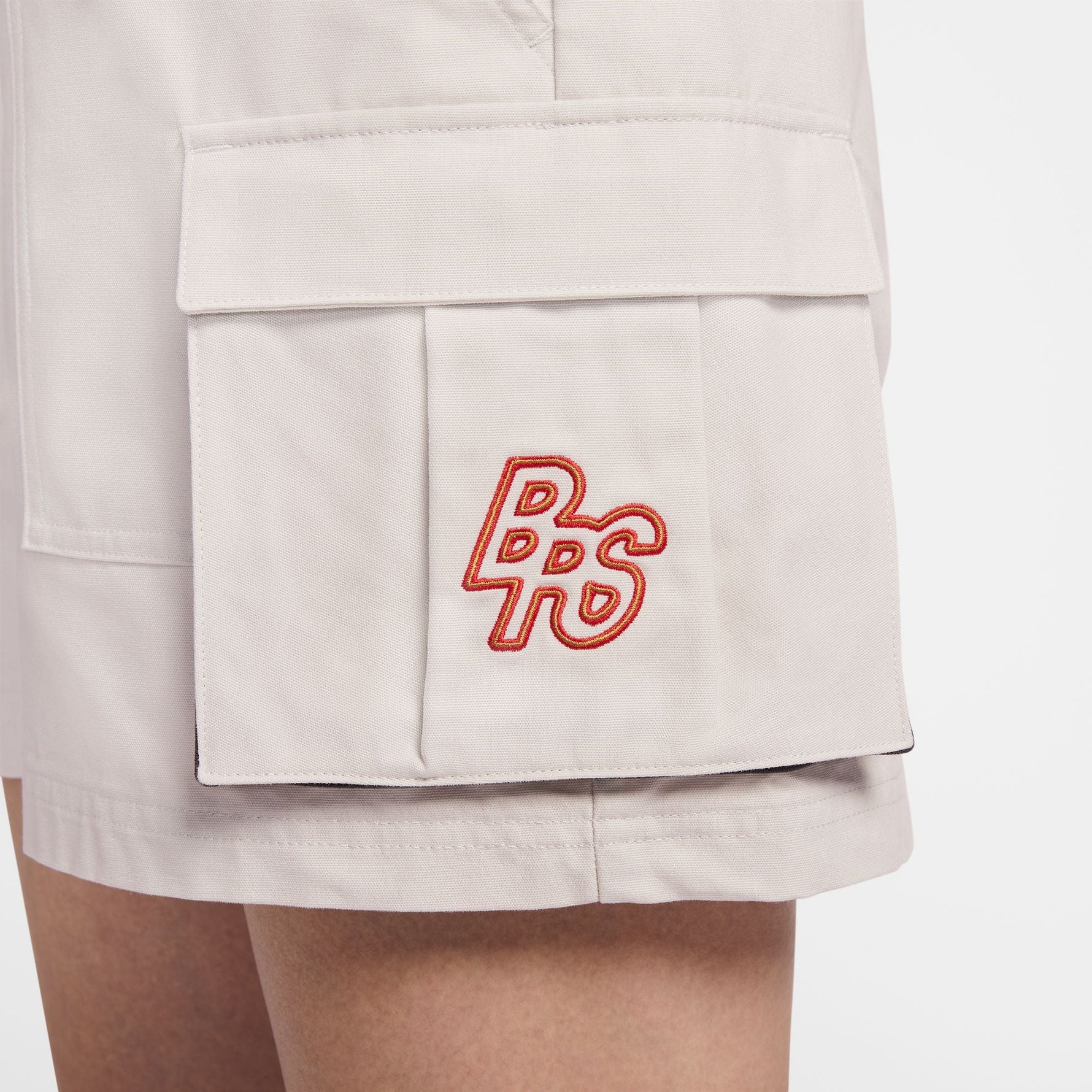 NIKE SPORTSWEAR WOMEN'S 5" CARGO SHORTS