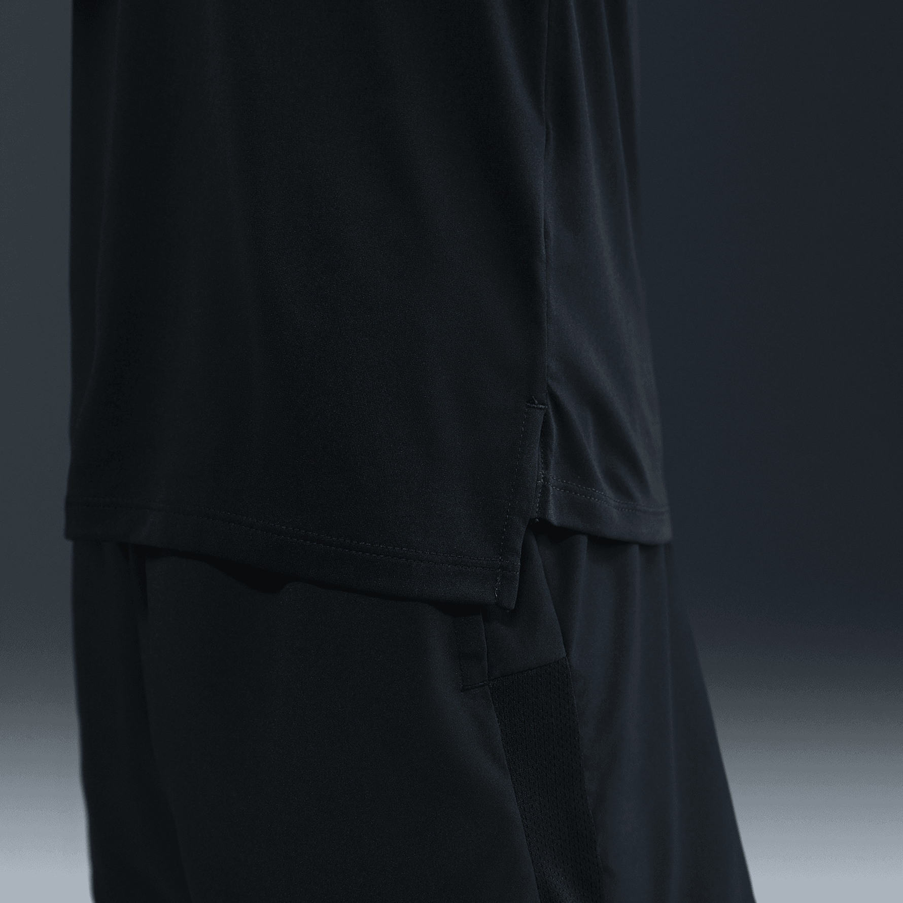 NIKE STRIDE MEN'S DRI-FIT ADV SHORT-SLEEVE RUNNI NG TOP (COPY)